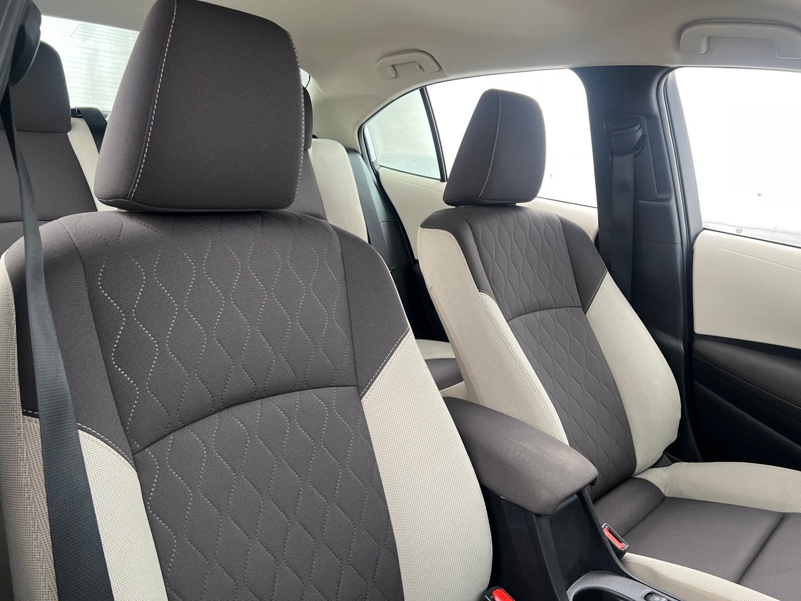 Thumbnail: 2025 Toyota Corolla - 2