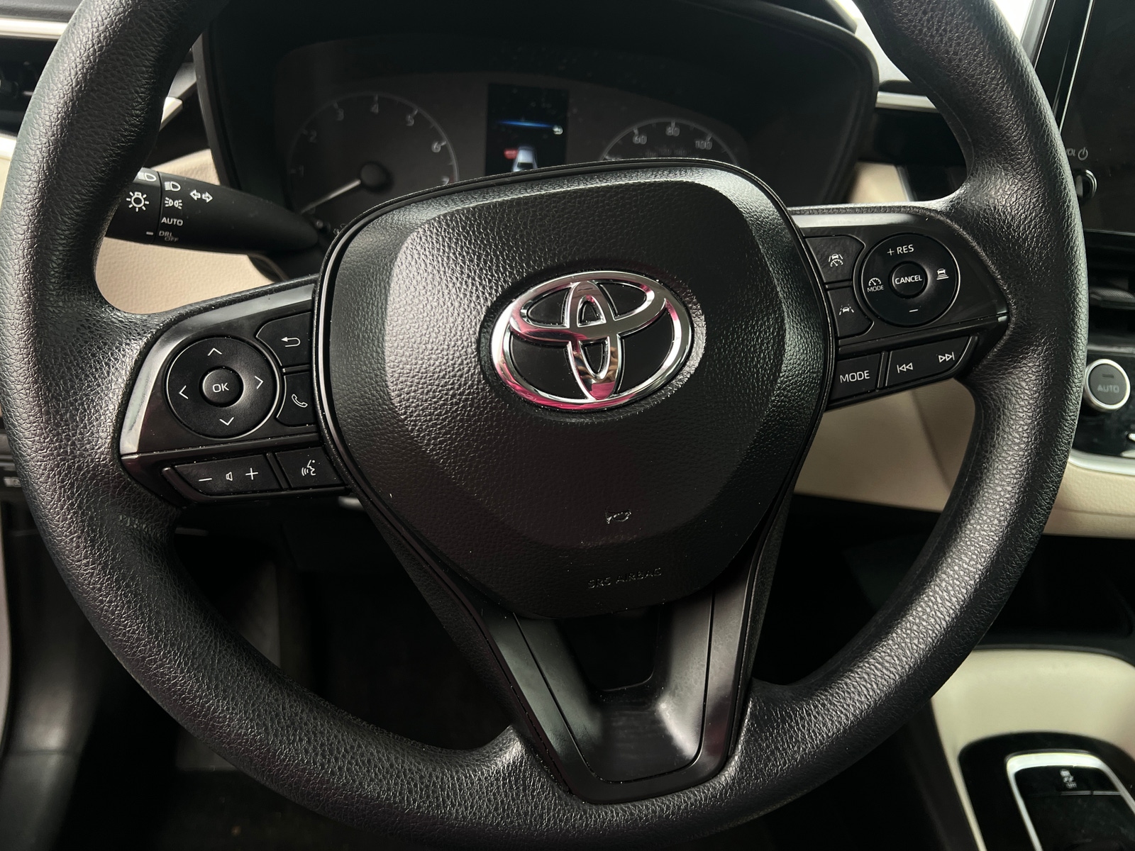 Thumbnail: 2025 Toyota Corolla - 5