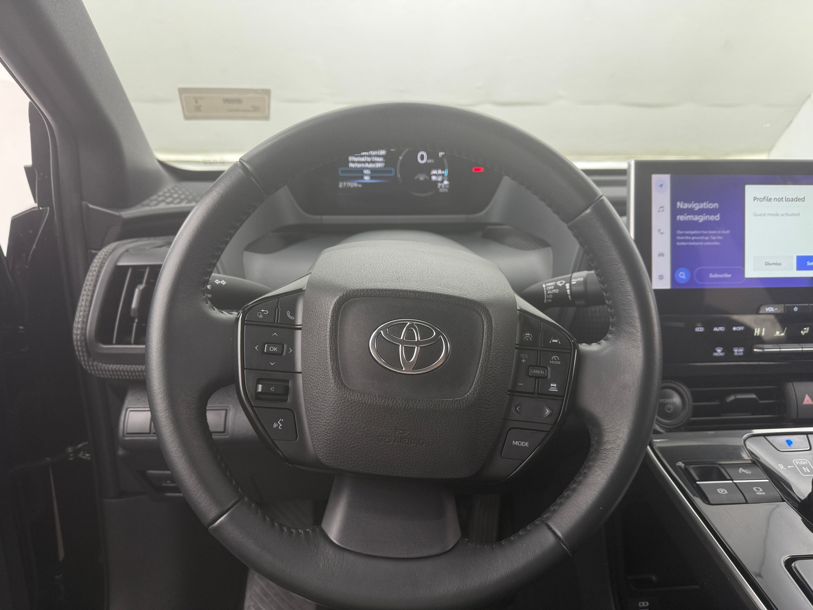 Thumbnail: 2023 Toyota bZ4X - 4