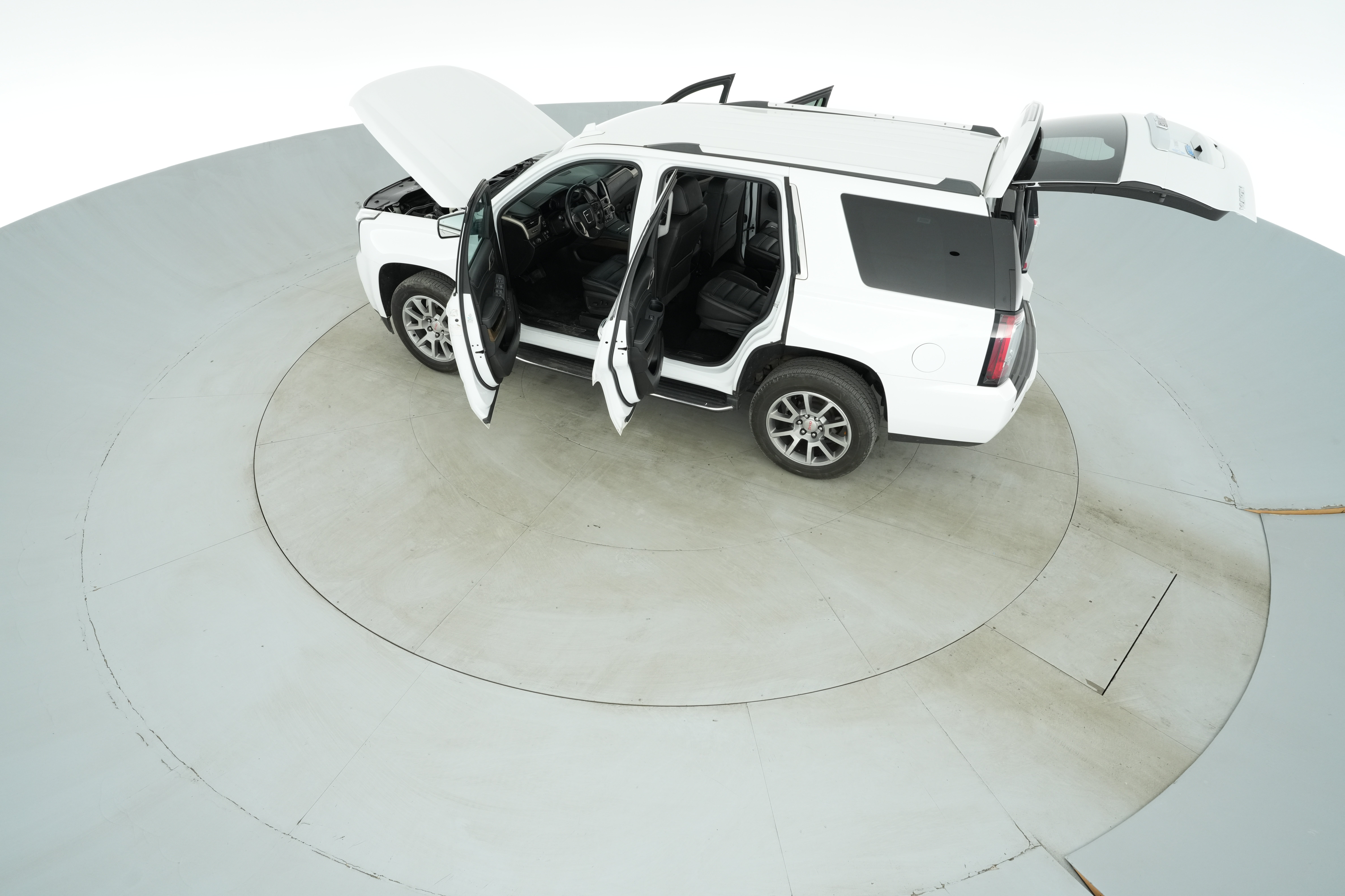 2018 GMC Yukon Denali - Photo 36