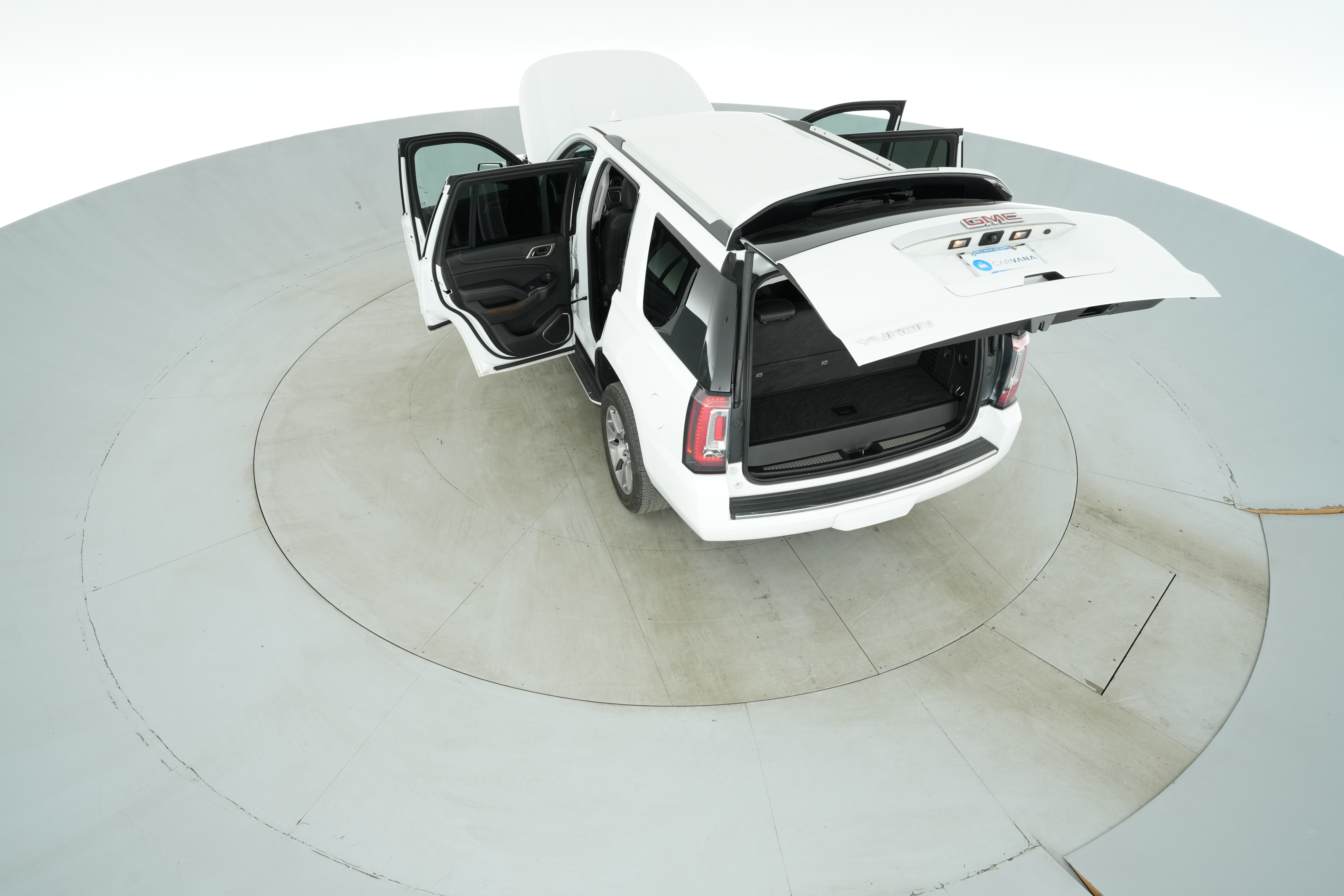 2018 GMC Yukon Denali - Photo 38