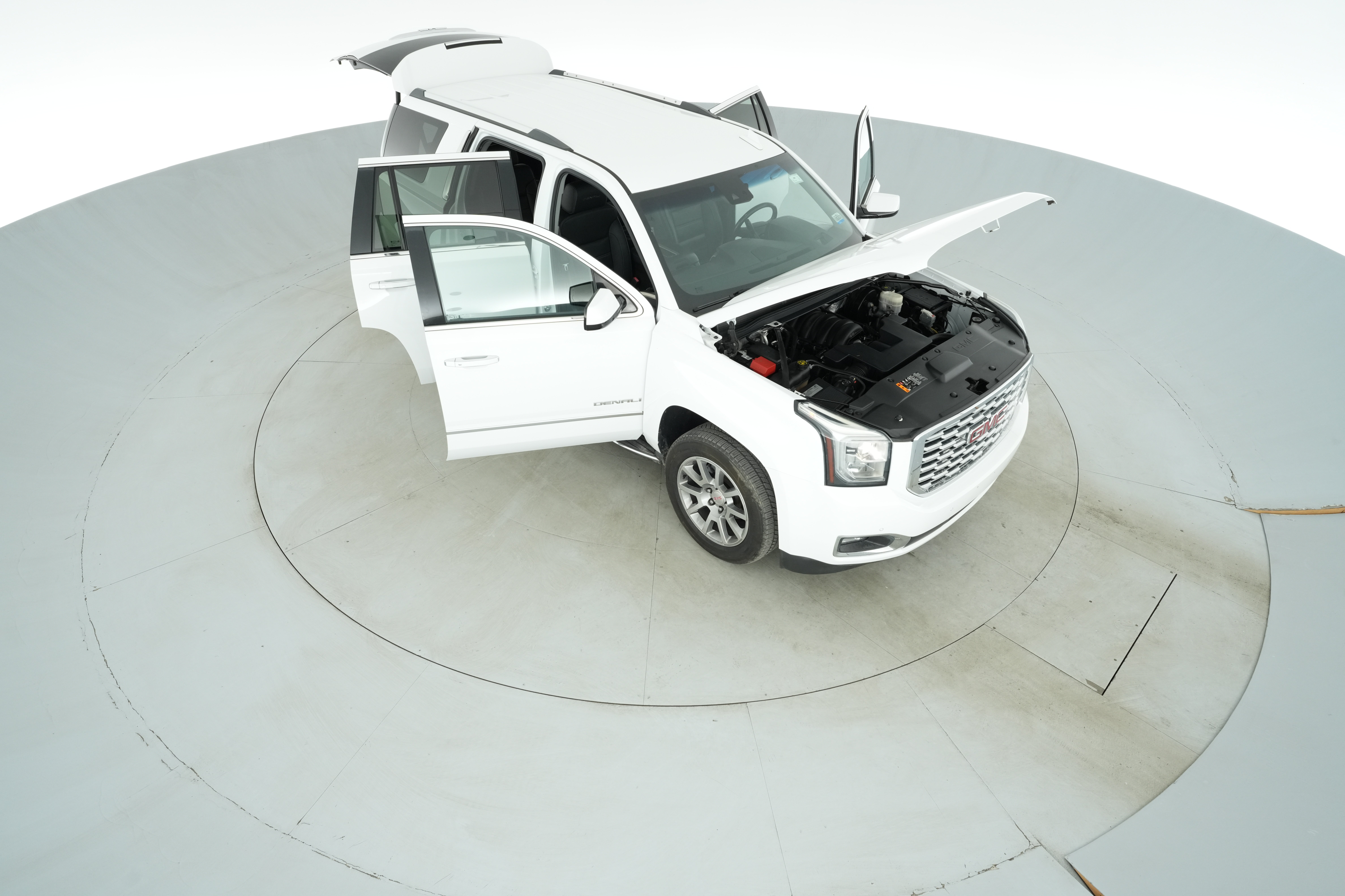 2018 GMC Yukon Denali - Photo 45