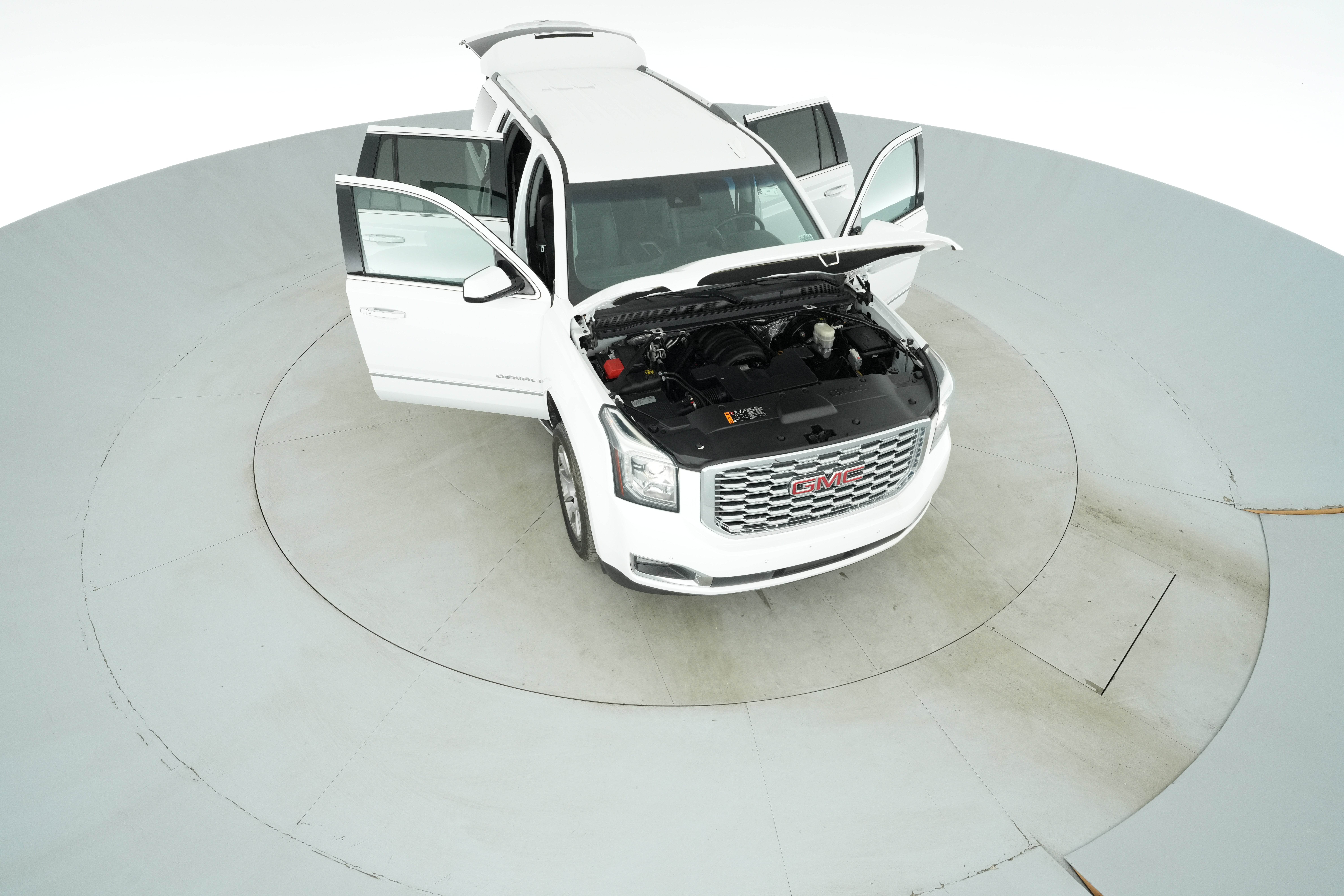 2018 GMC Yukon Denali - Photo 46
