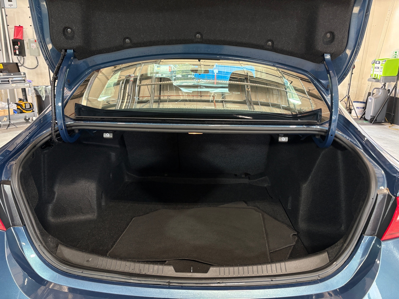 Thumbnail: 2024 Chevrolet Malibu - 7