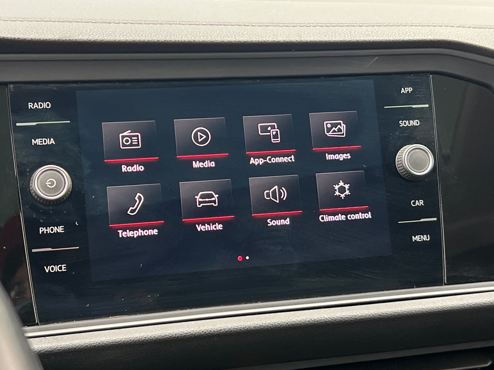 Thumbnail: 2019 Volkswagen Jetta - 3