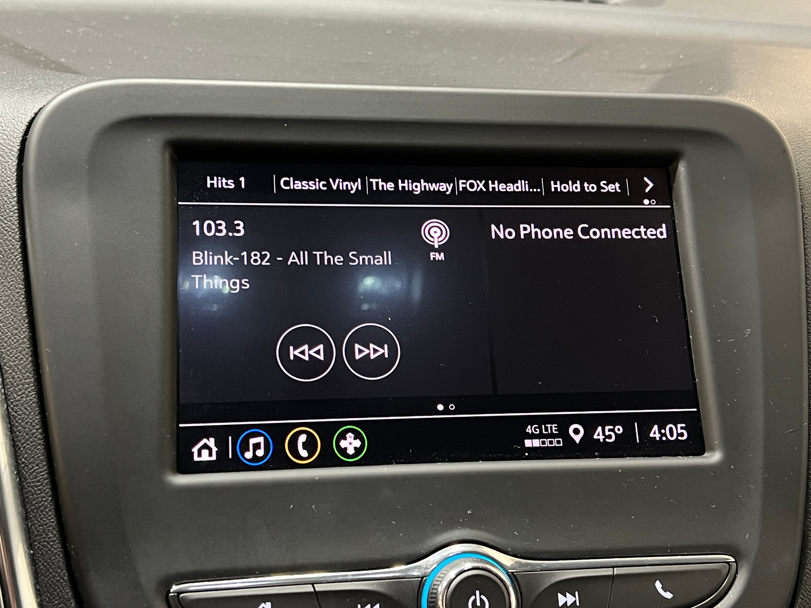 Thumbnail: 2023 Chevrolet Equinox - 4