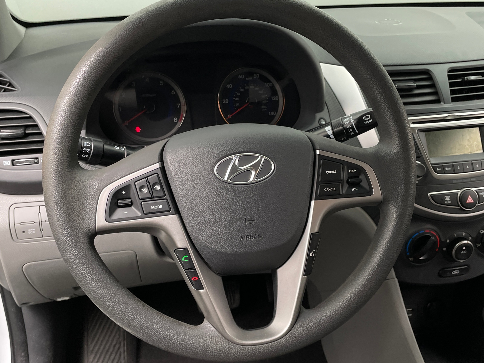 Thumbnail: 2017 Hyundai Accent - 5