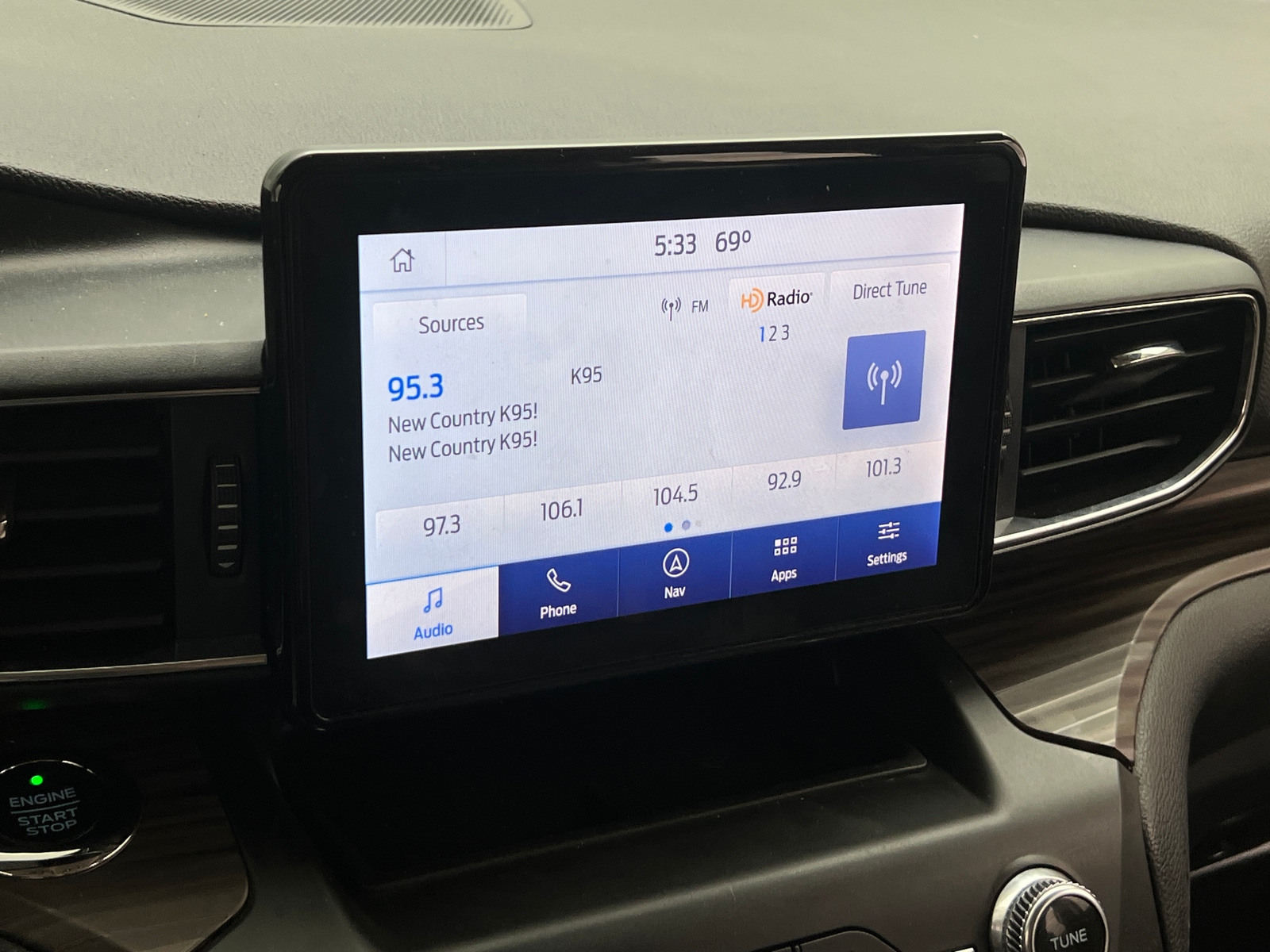 Thumbnail: 2020 Ford Explorer - 3