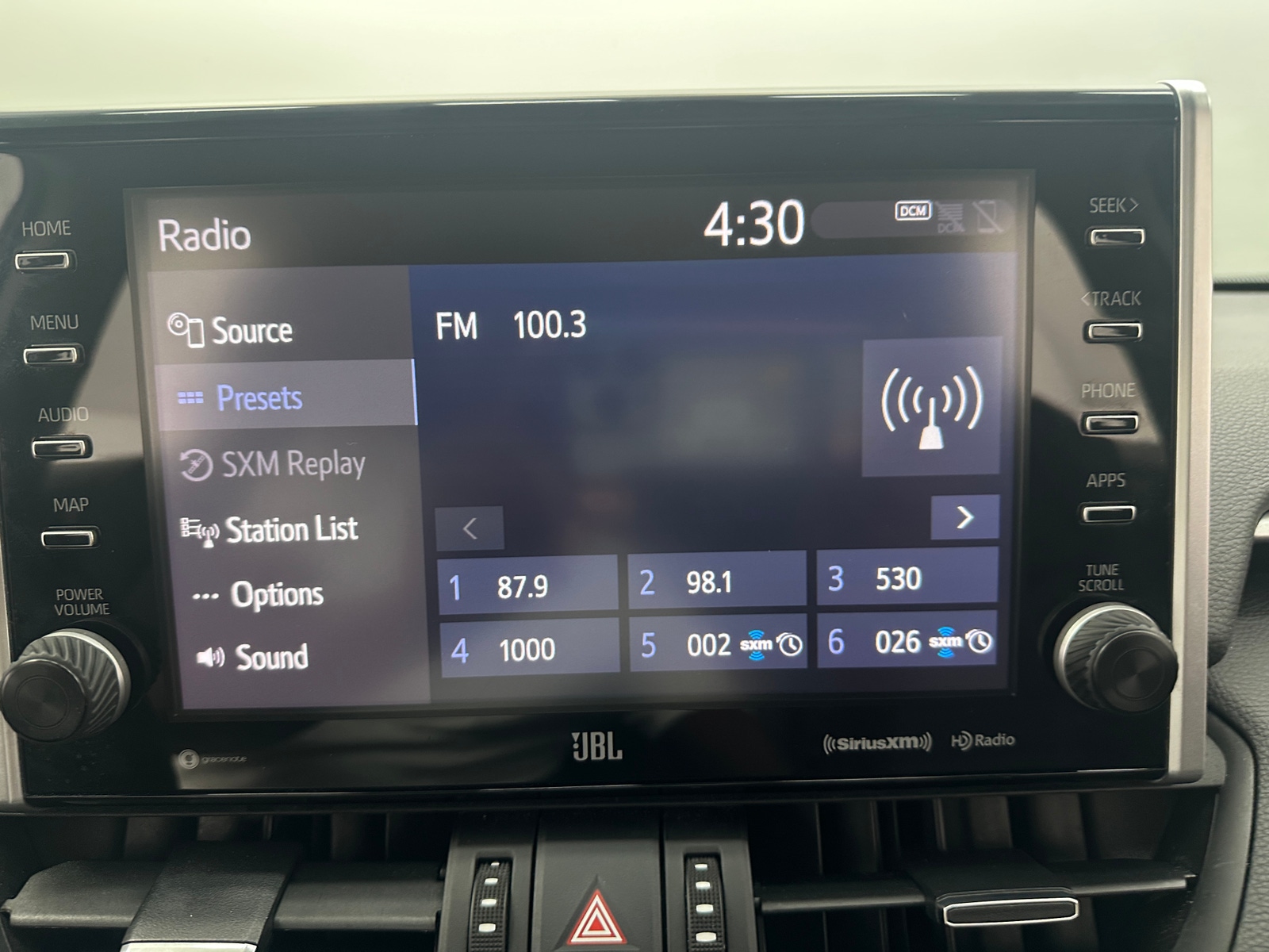 Thumbnail: 2022 Toyota RAV4 - 3