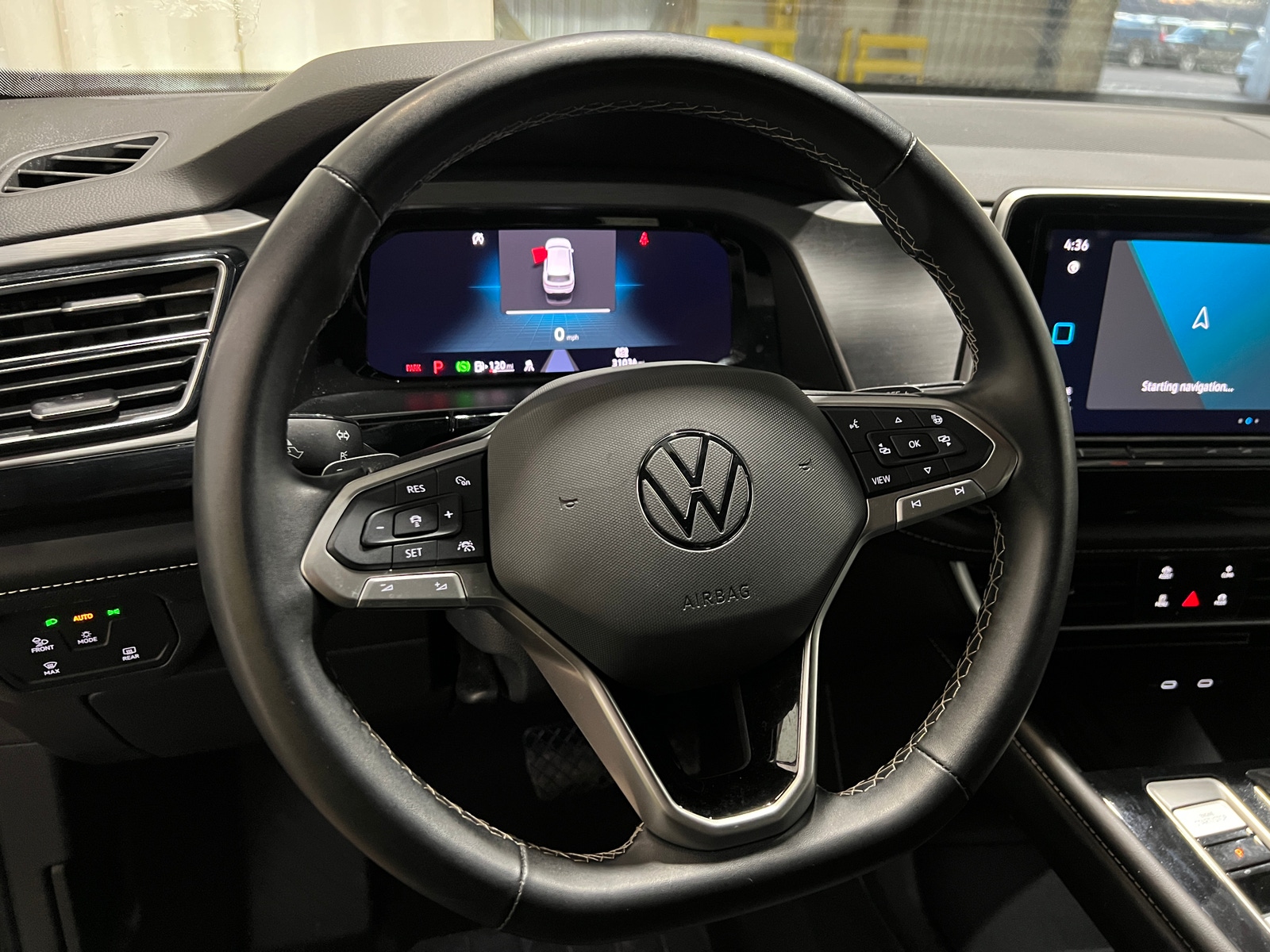 Thumbnail: 2025 Volkswagen Atlas - 4