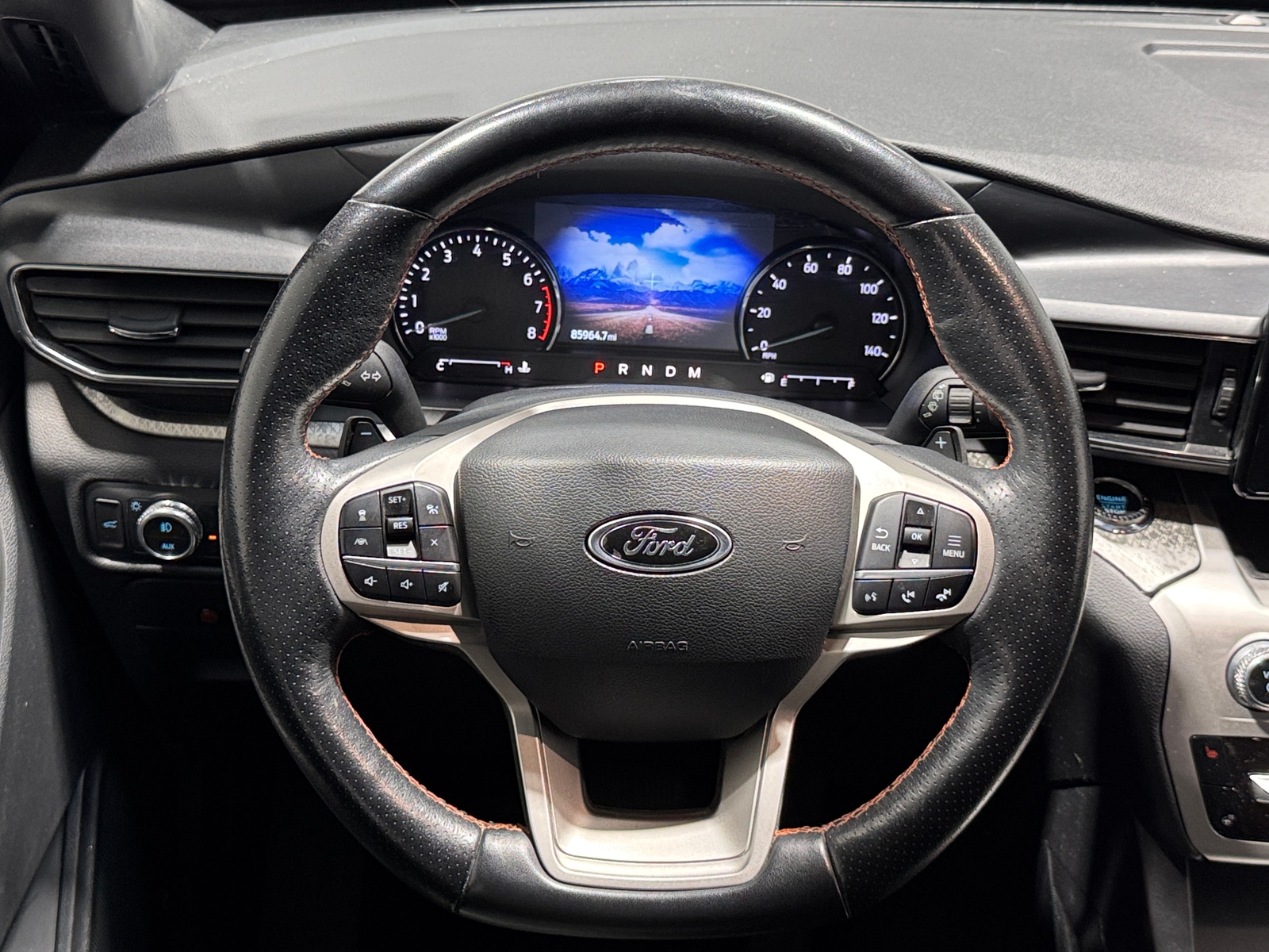 Thumbnail: 2022 Ford Explorer - 4