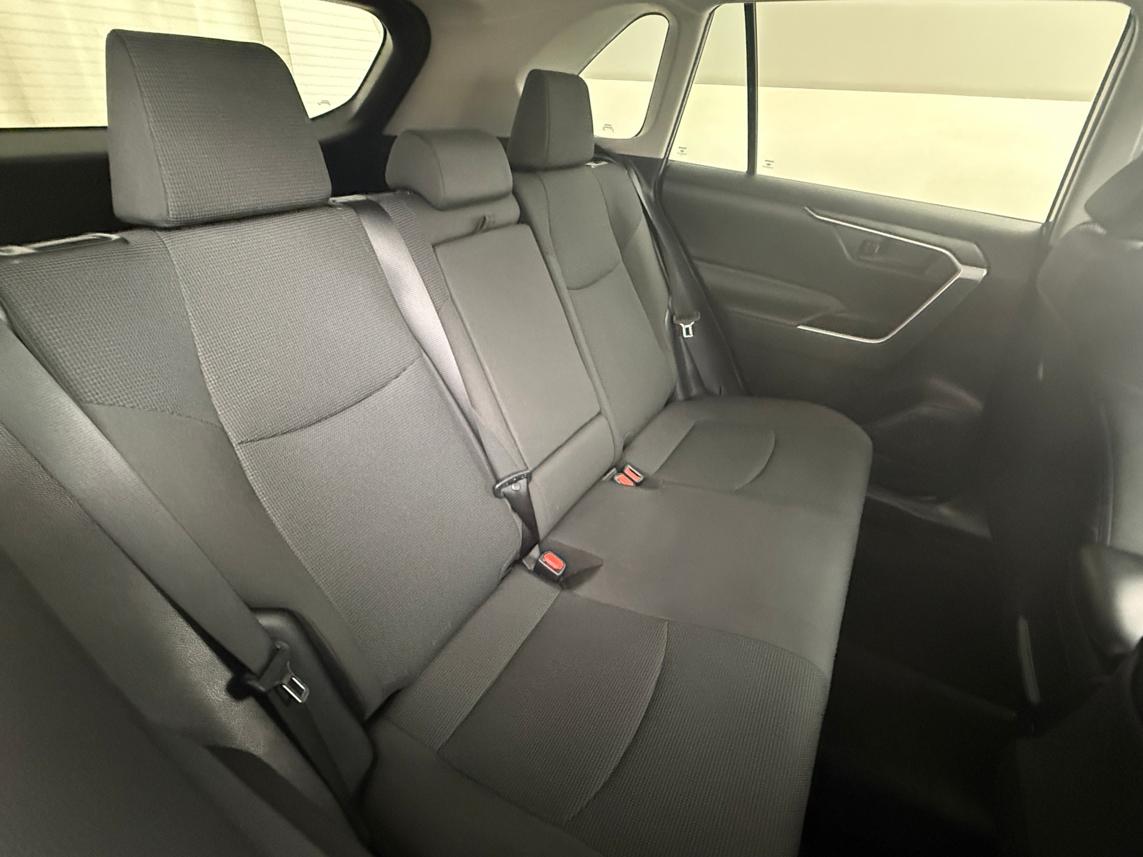 Thumbnail: 2021 Toyota RAV4 - 6