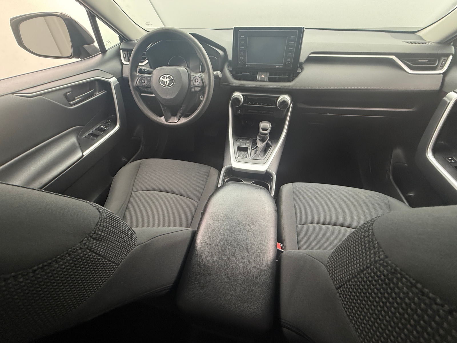 Thumbnail: 2021 Toyota RAV4 - 3