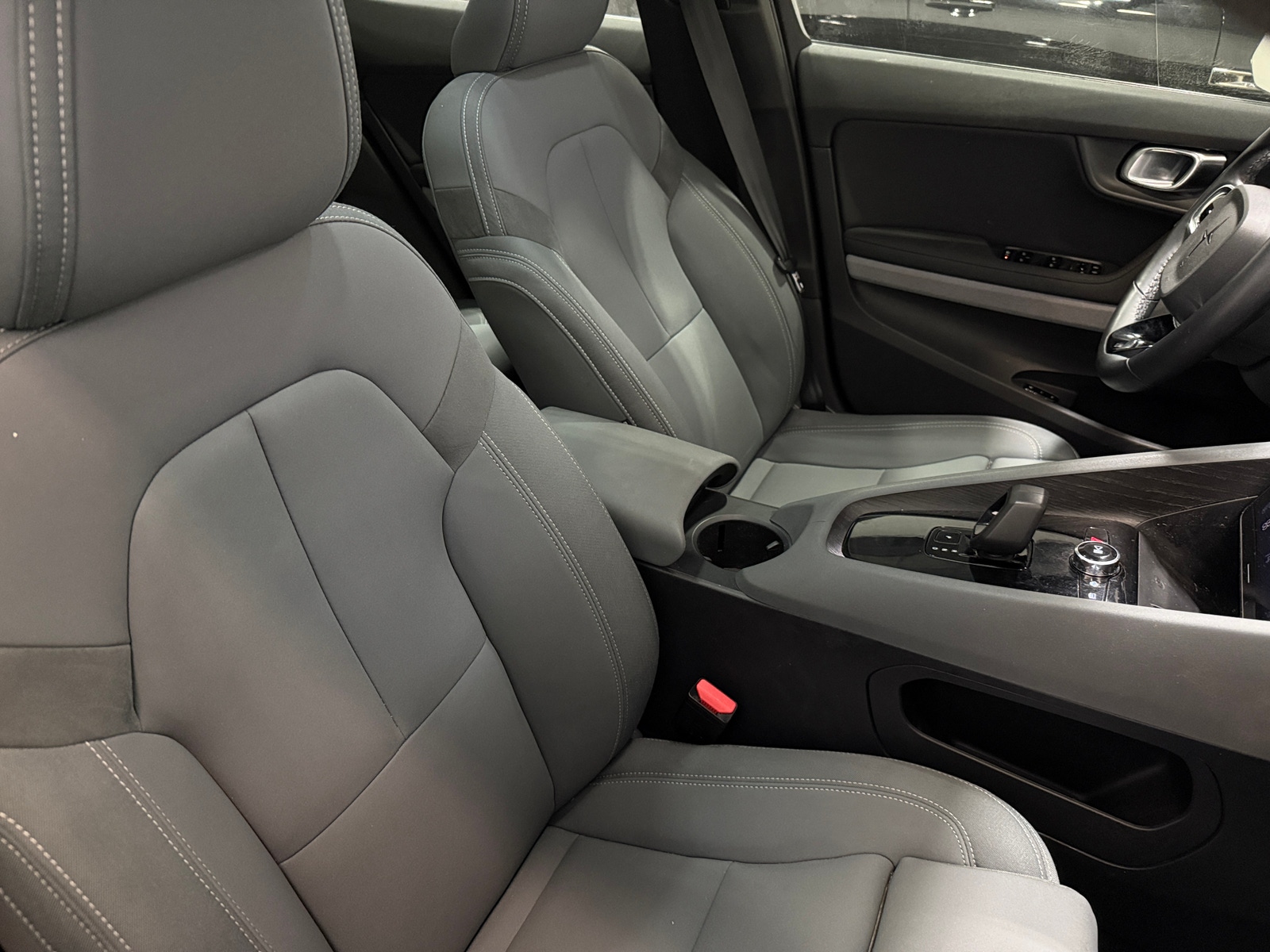 Thumbnail: 2022 Polestar 2 - 2