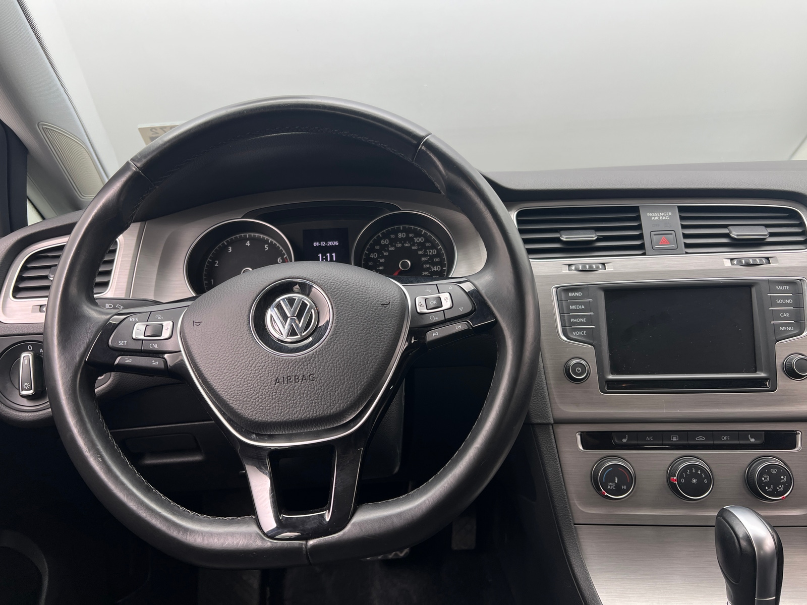 Thumbnail: 2017 Volkswagen Golf - 5