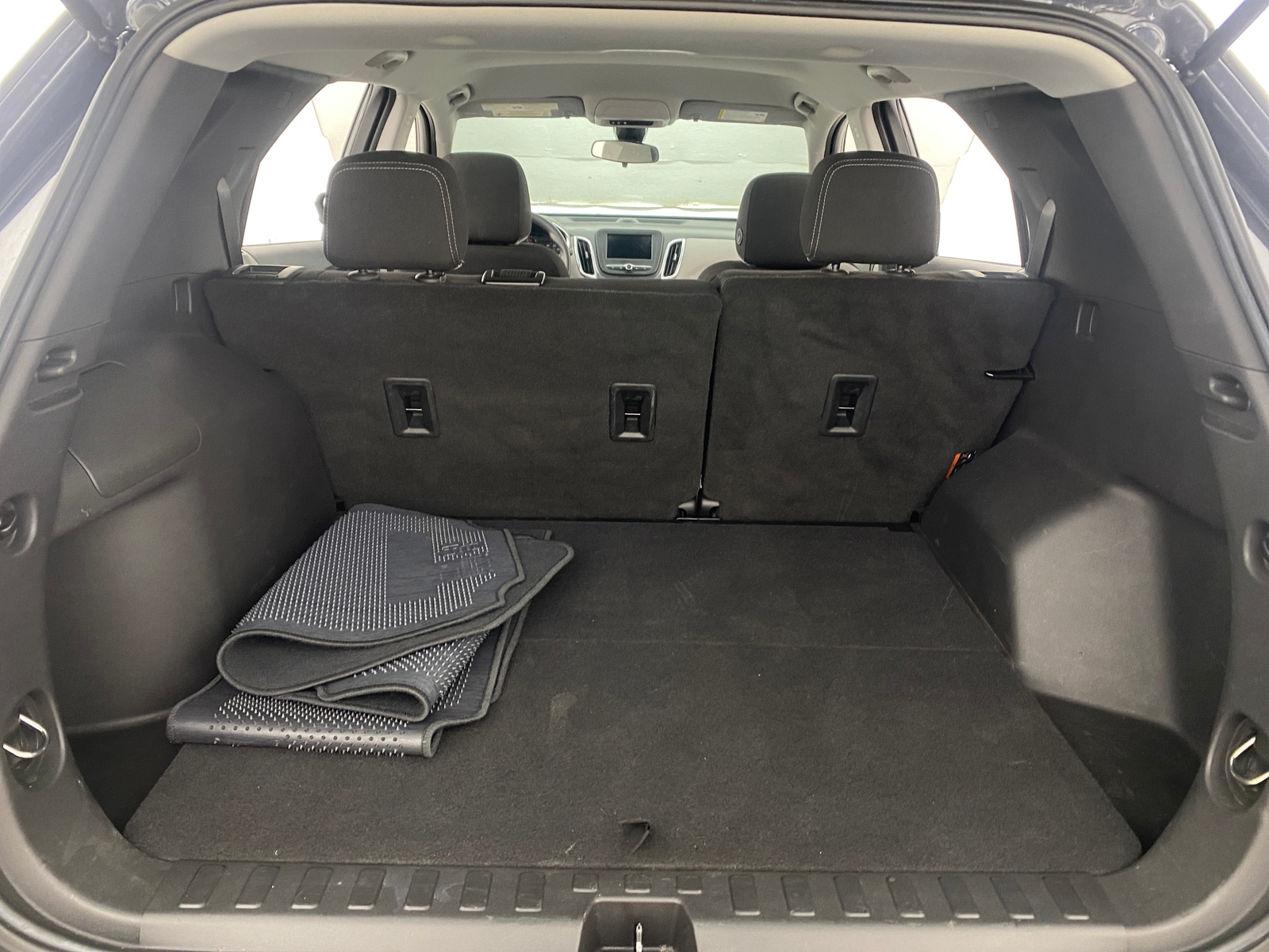 Thumbnail: 2022 Chevrolet Equinox - 7