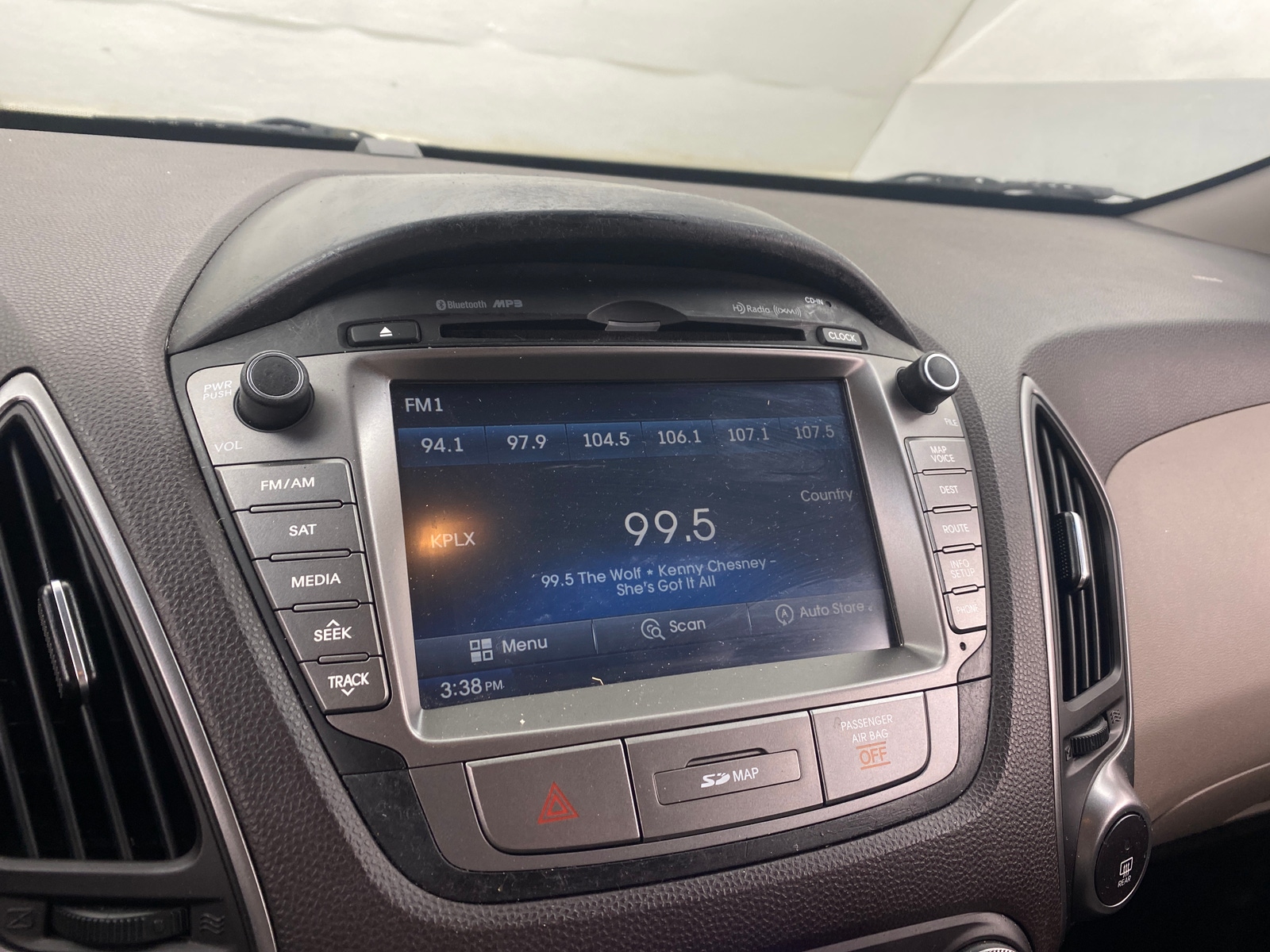 Thumbnail: 2014 Hyundai Tucson - 4