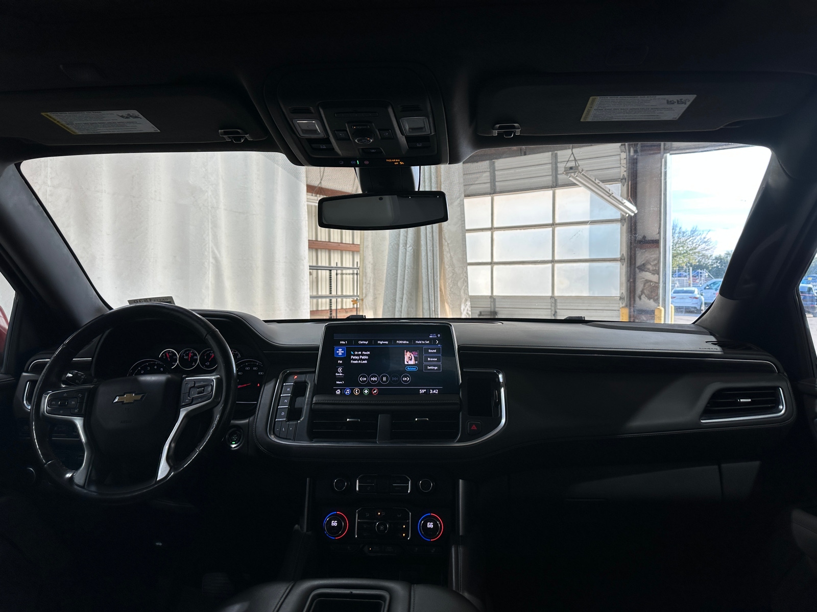 Thumbnail: 2021 Chevrolet Tahoe - 2