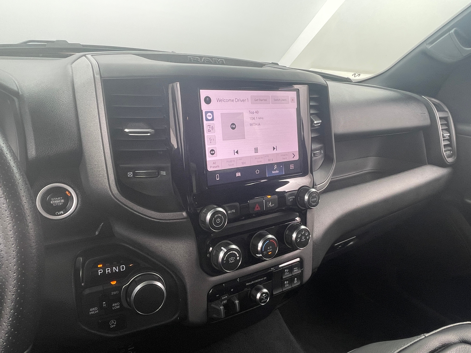 Thumbnail: 2025 RAM 1500 - 3