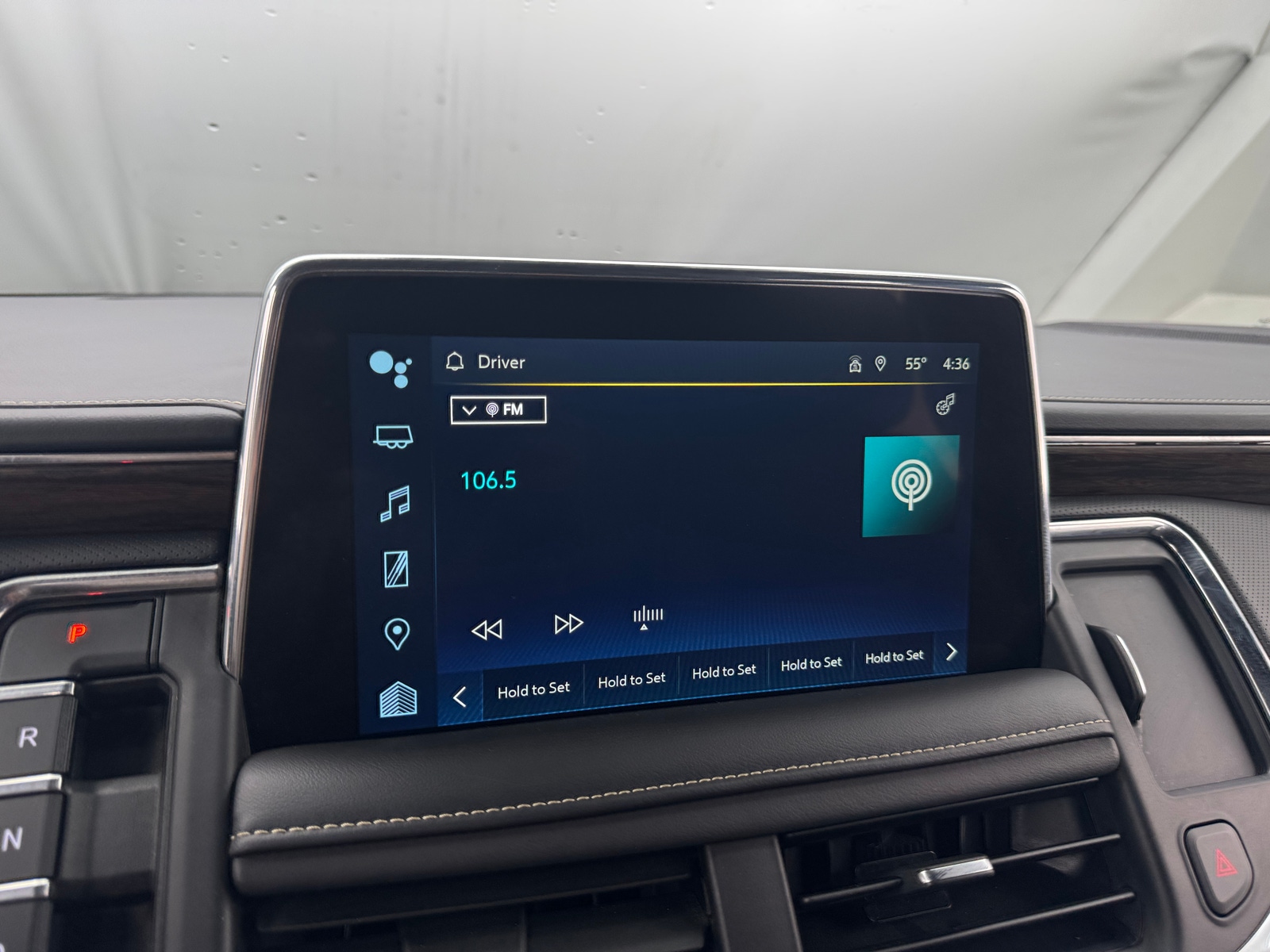 Thumbnail: 2024 Chevrolet Tahoe - 3