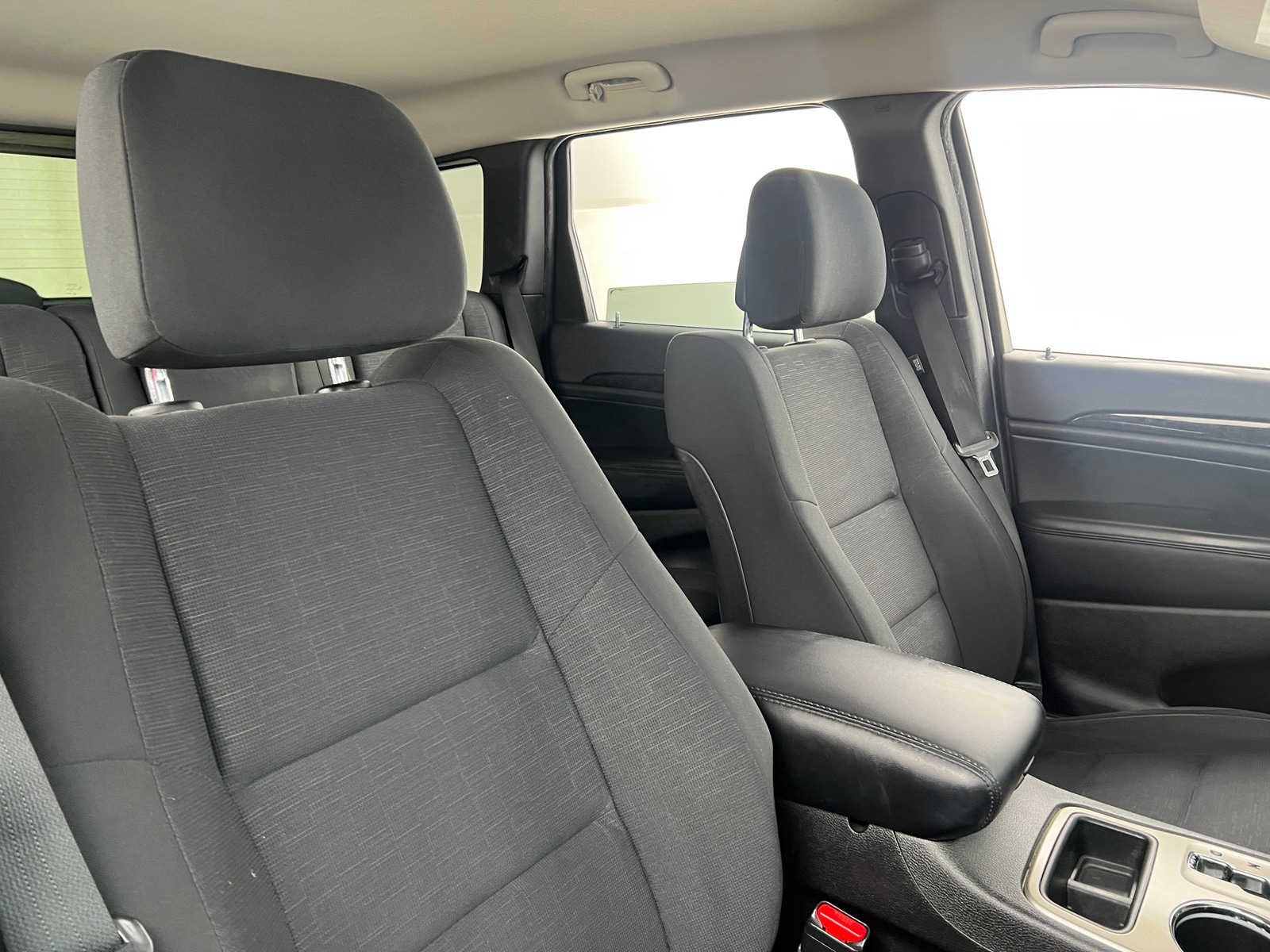 Thumbnail: 2013 Jeep Grand Cherokee - 2