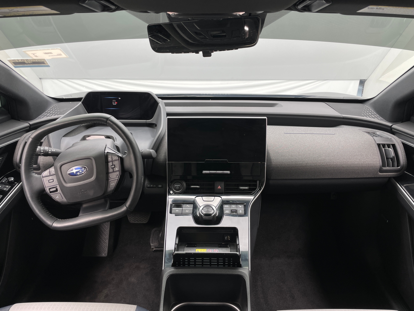 Thumbnail: 2024 Subaru Solterra - 2