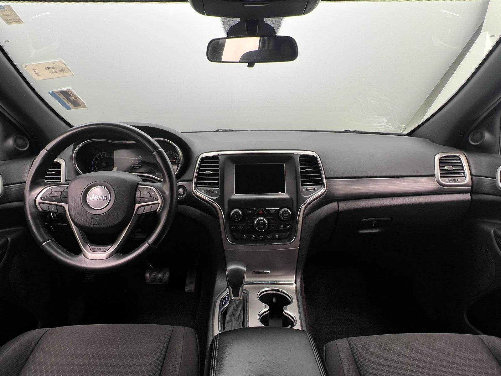 Thumbnail: 2019 Jeep Grand Cherokee - 3