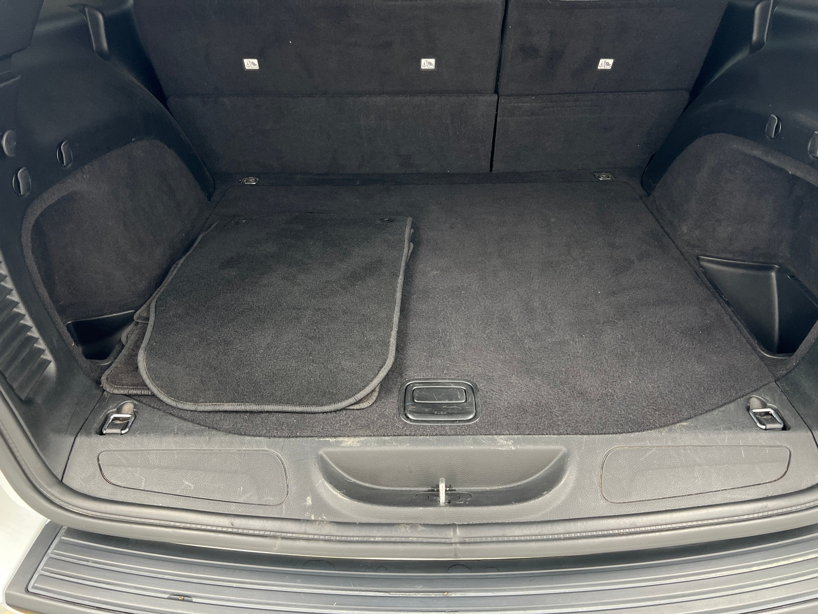 Thumbnail: 2019 Jeep Grand Cherokee - 7