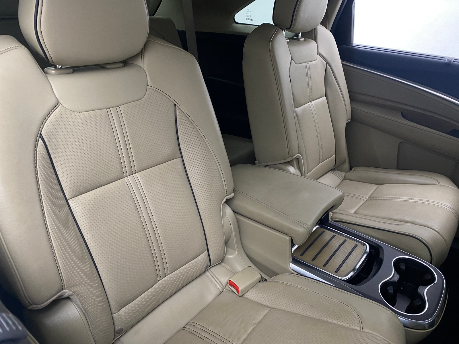 Thumbnail: 2020 Acura MDX - 5