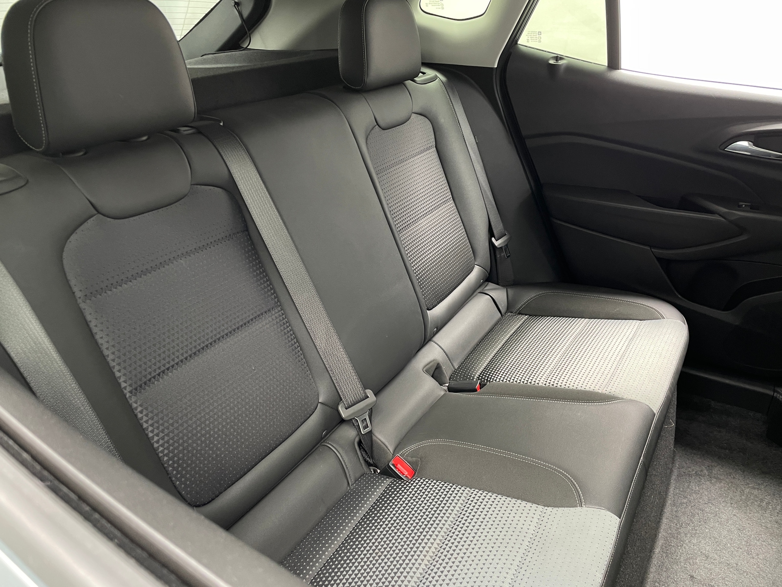 Thumbnail: 2025 Chevrolet Trax - 6