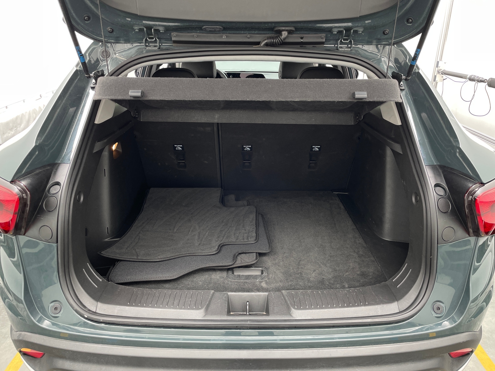 Thumbnail: 2025 Chevrolet Trax - 7