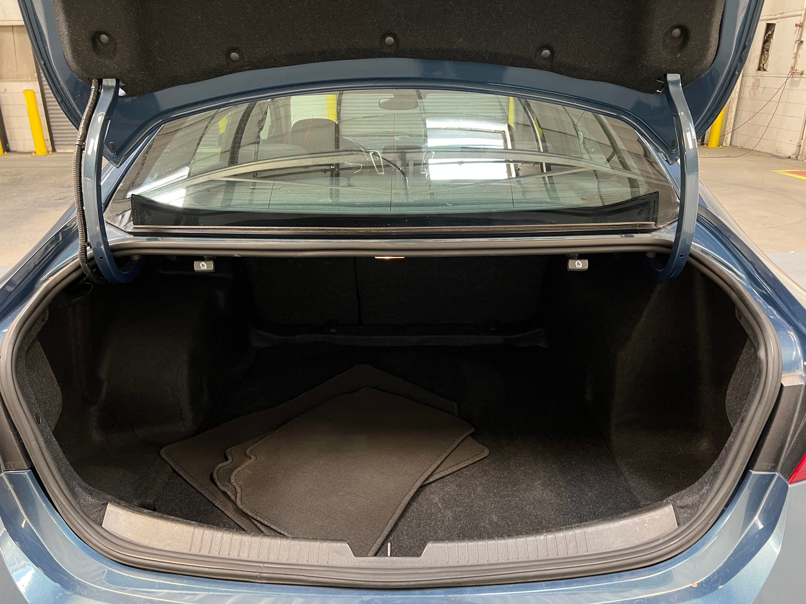 Thumbnail: 2024 Chevrolet Malibu - 7