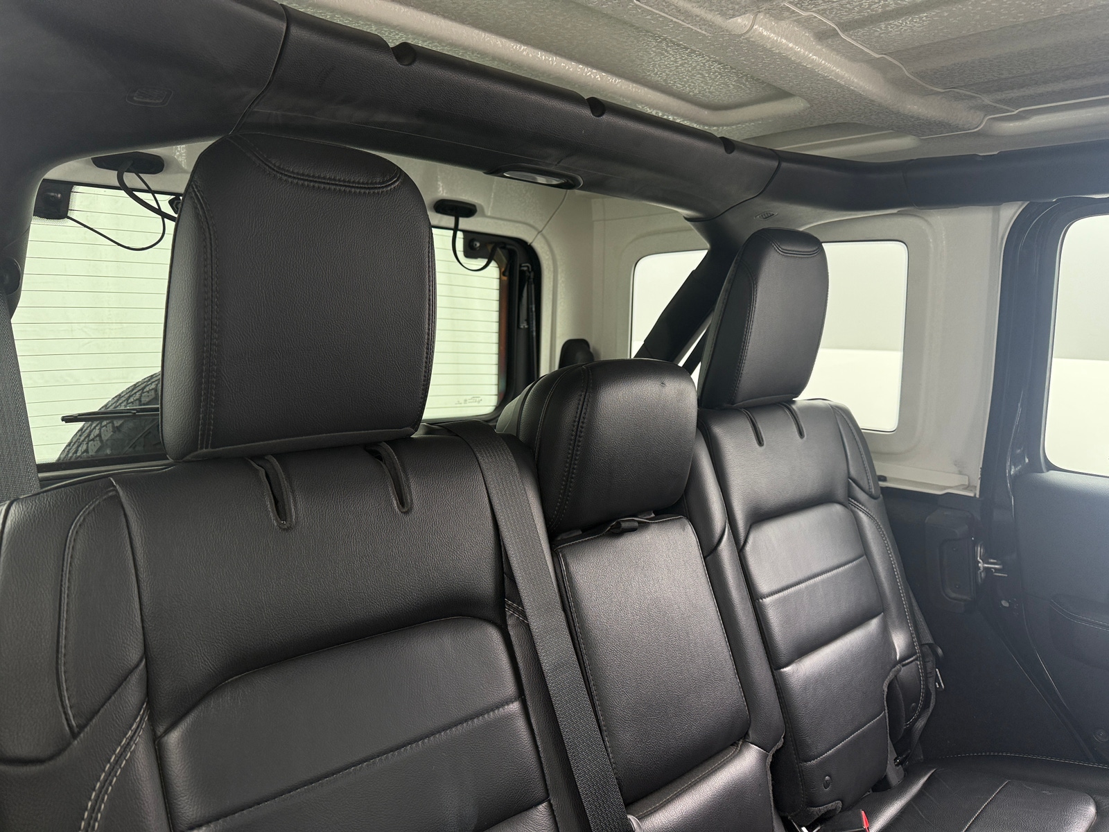 Thumbnail: 2018 Jeep Wrangler - 5