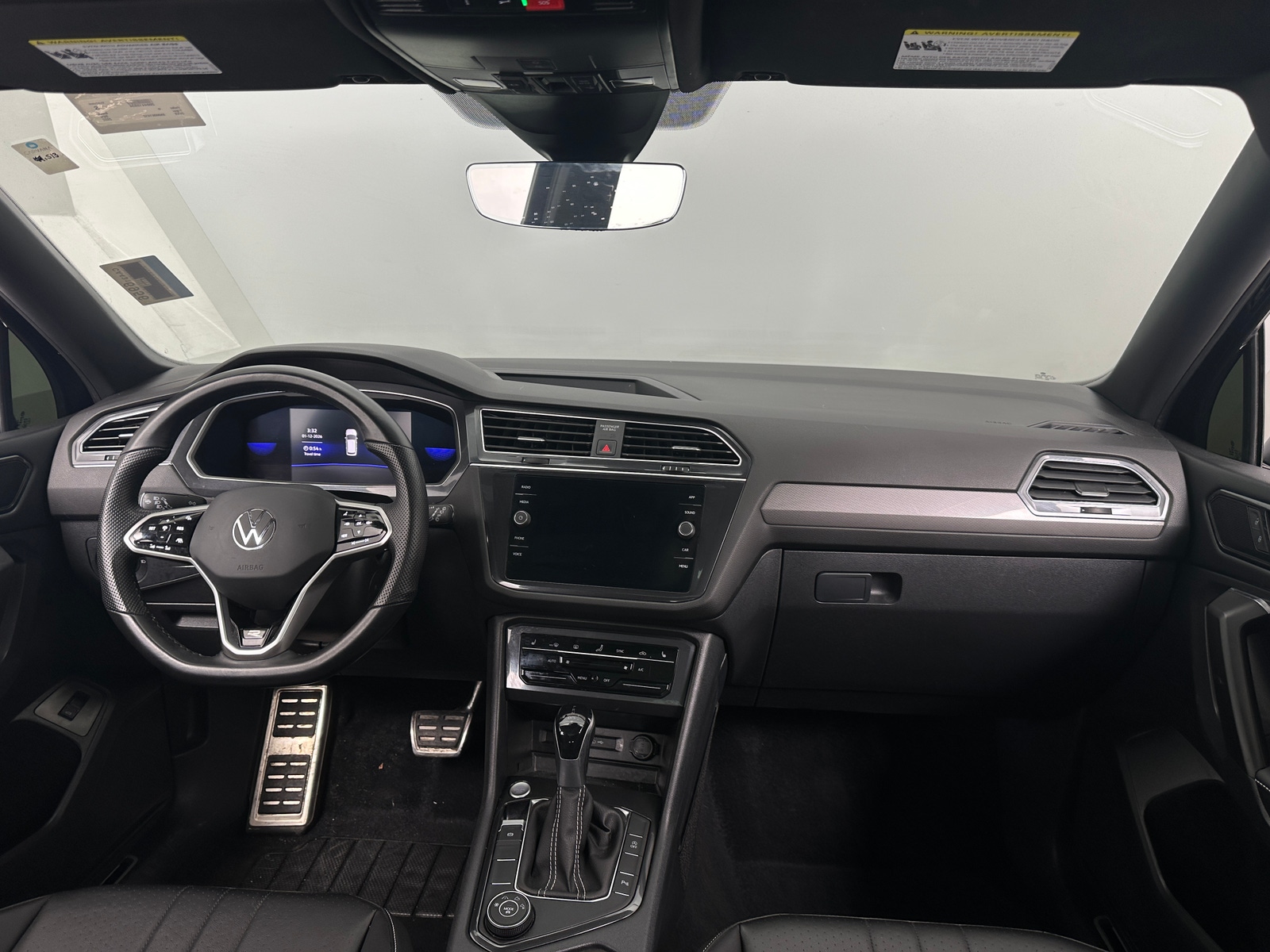 Thumbnail: 2022 Volkswagen Tiguan - 2