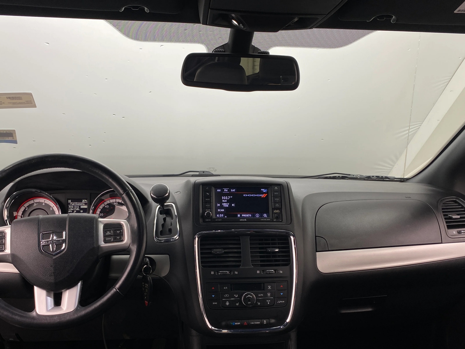 Thumbnail: 2019 Dodge Grand Caravan - 2