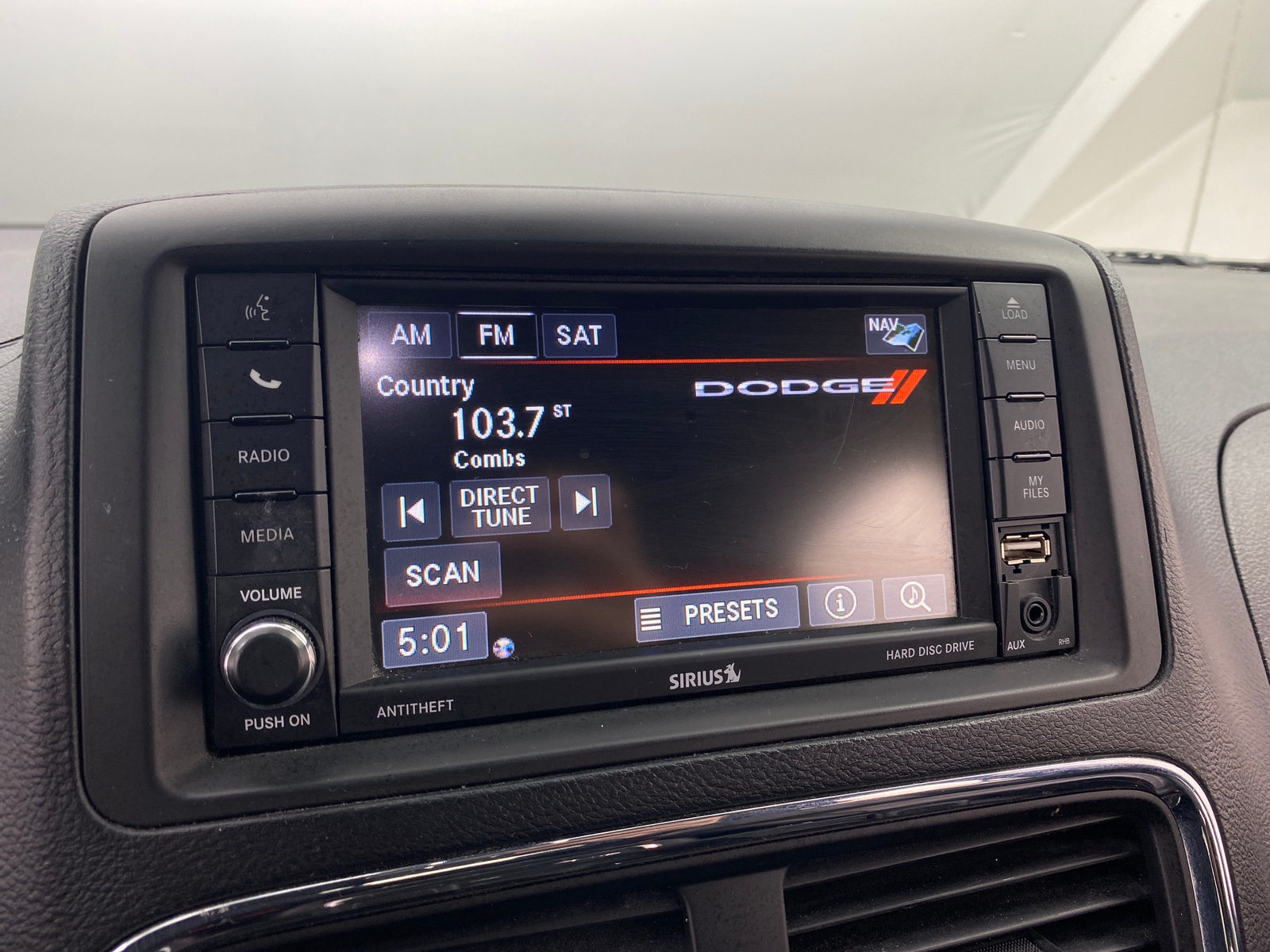 Thumbnail: 2019 Dodge Grand Caravan - 3