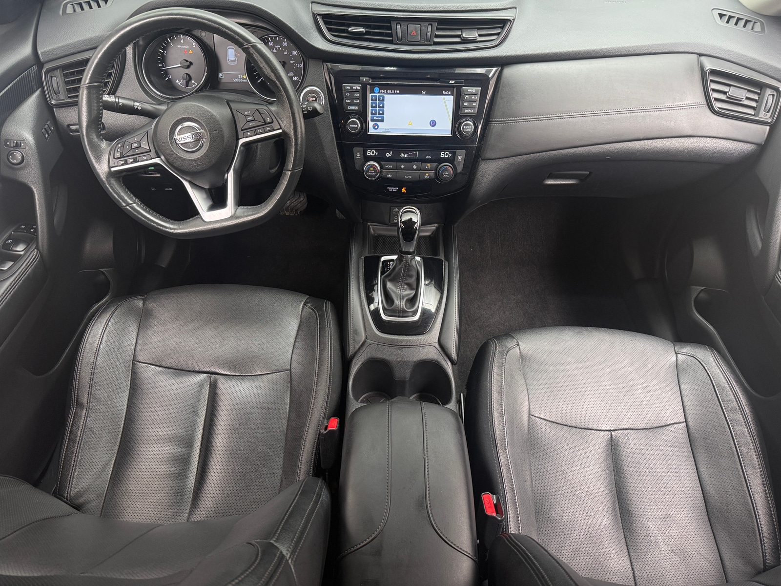 Thumbnail: 2017 Nissan Rogue - 2