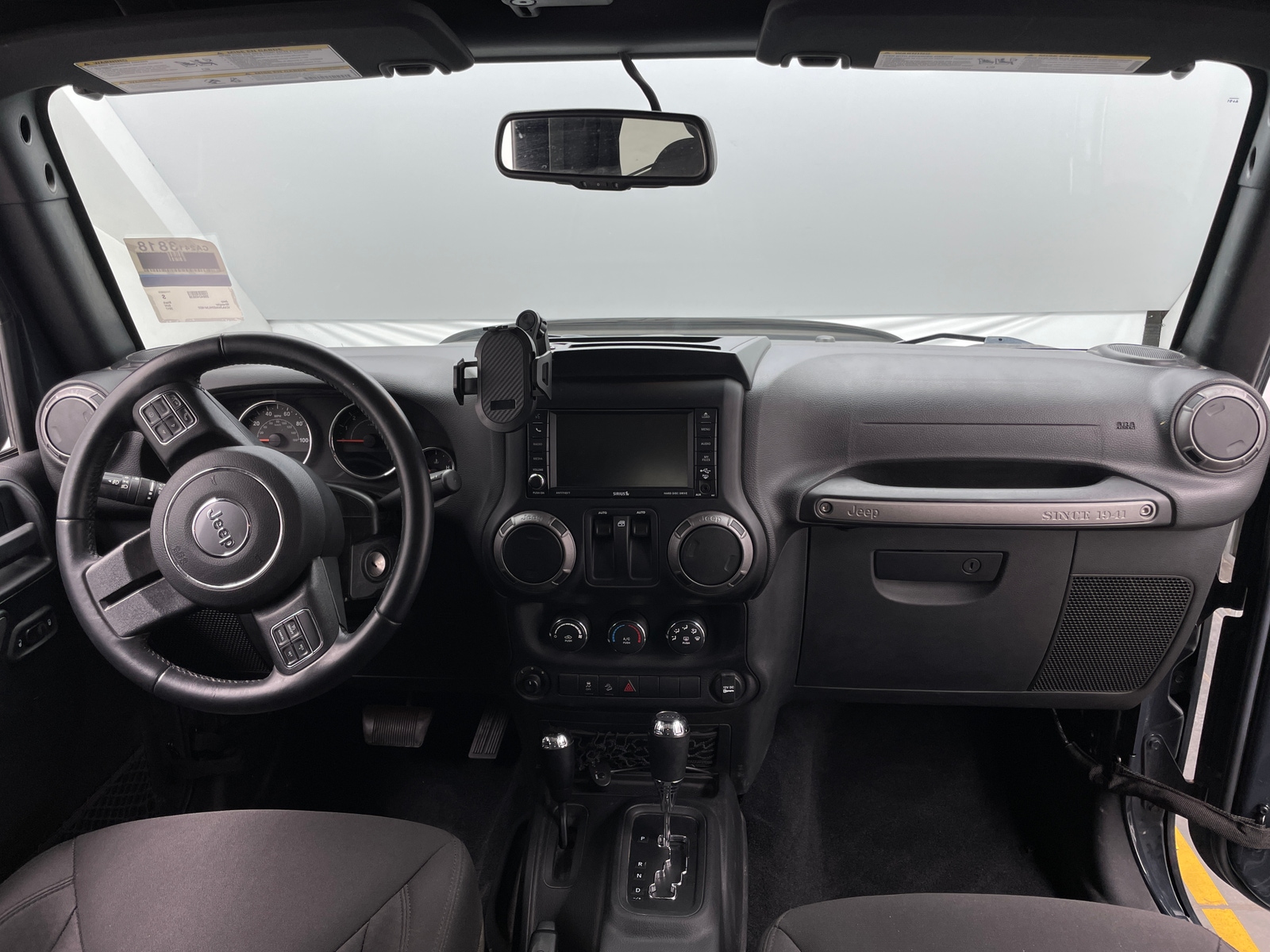 Thumbnail: 2017 Jeep Wrangler - 3