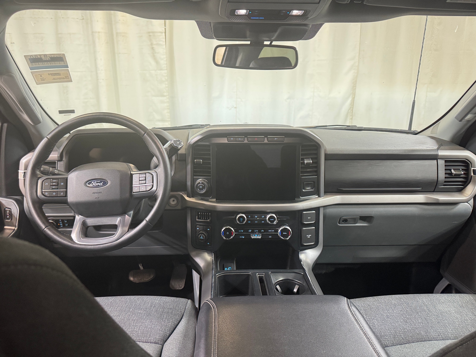 Thumbnail: 2024 Ford Econoline - 3