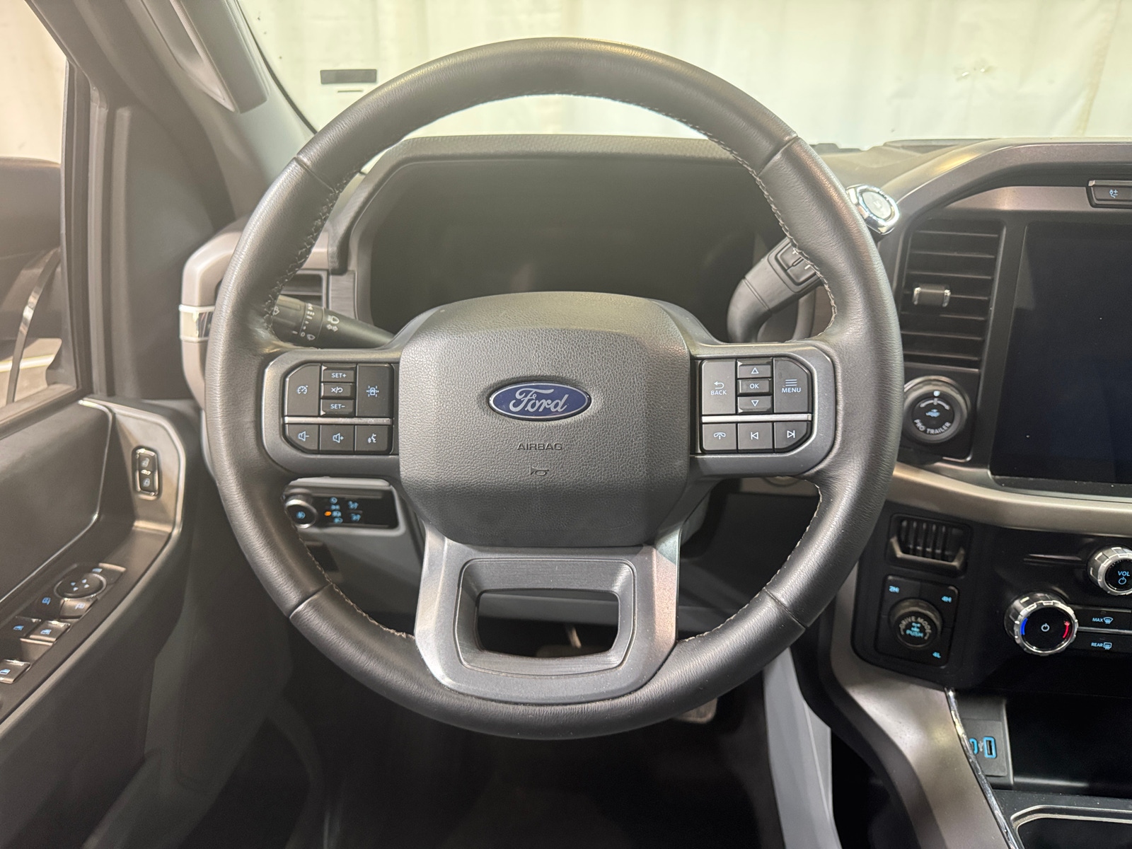 Thumbnail: 2024 Ford Econoline - 5