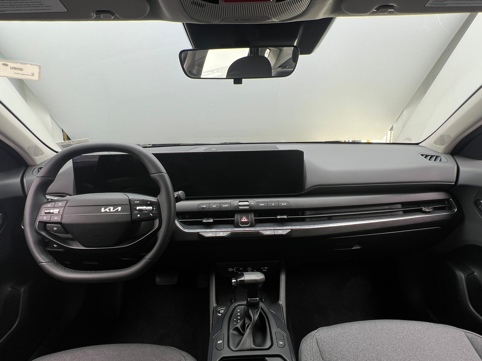 Thumbnail: 2025 Kia K4 - 3