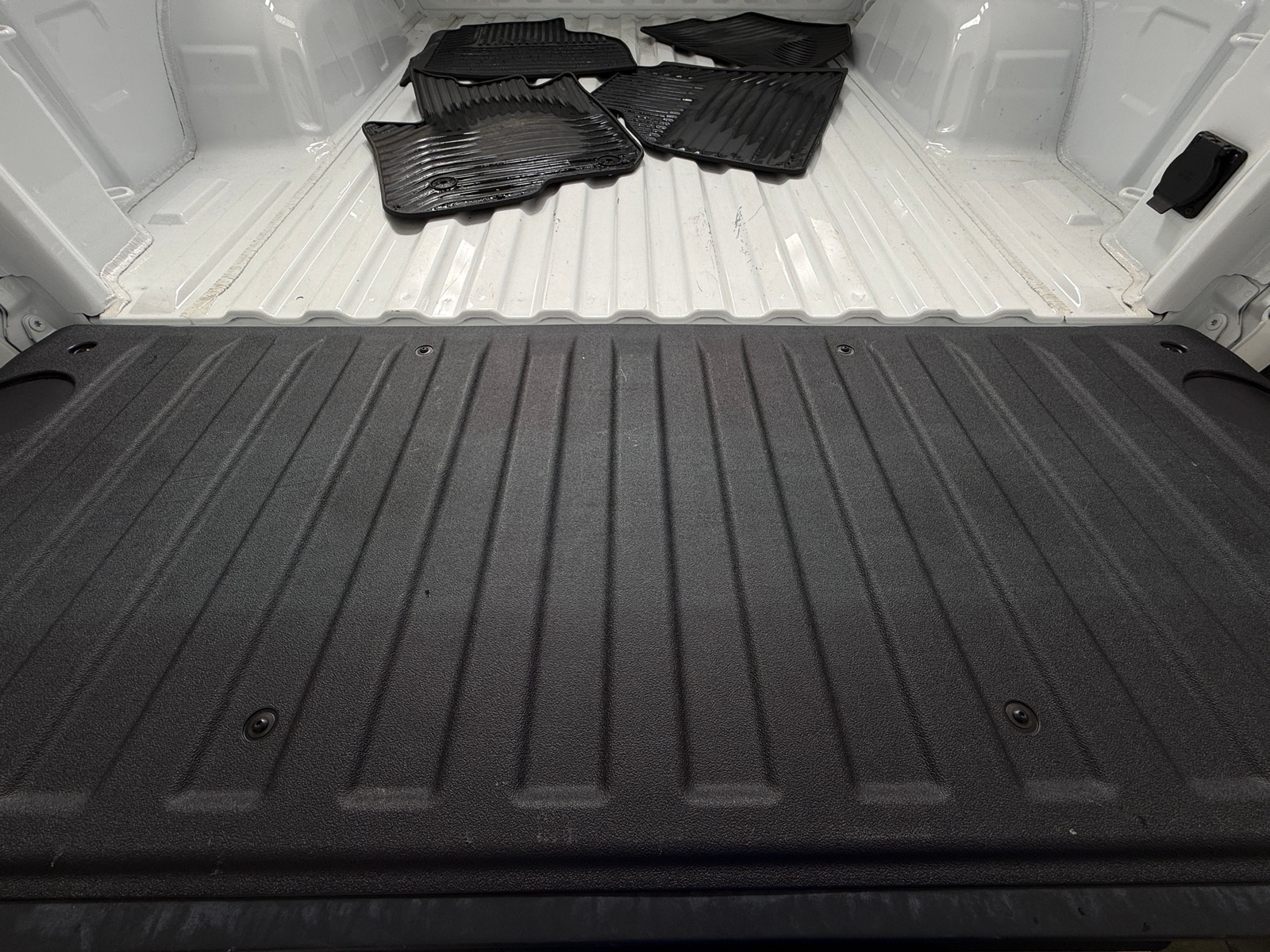 Thumbnail: 2024 GMC Sierra 1500 - 7