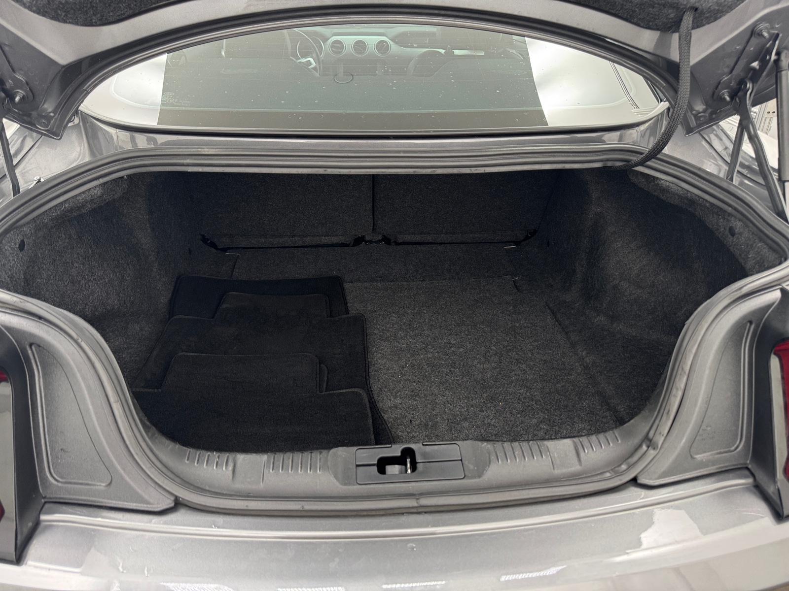 Thumbnail: 2021 Ford Mustang - 5