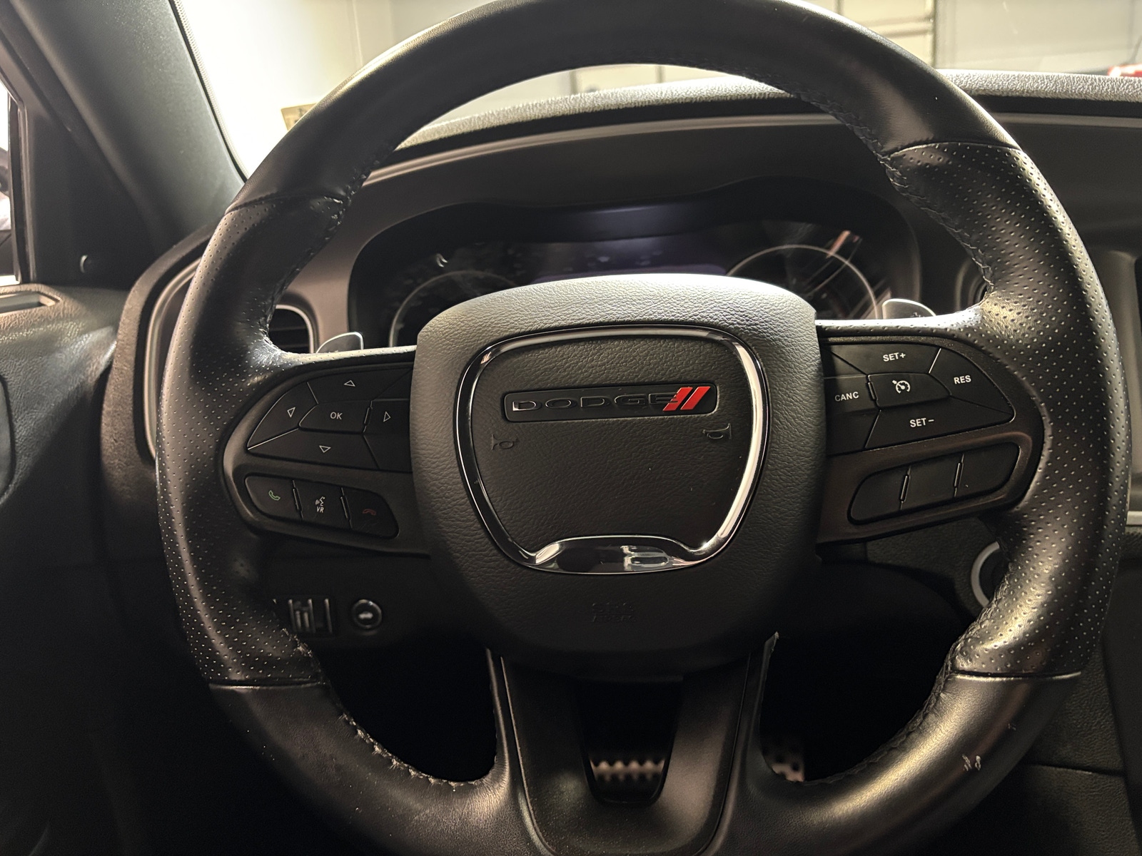 Thumbnail: 2022 Dodge Charger - 5