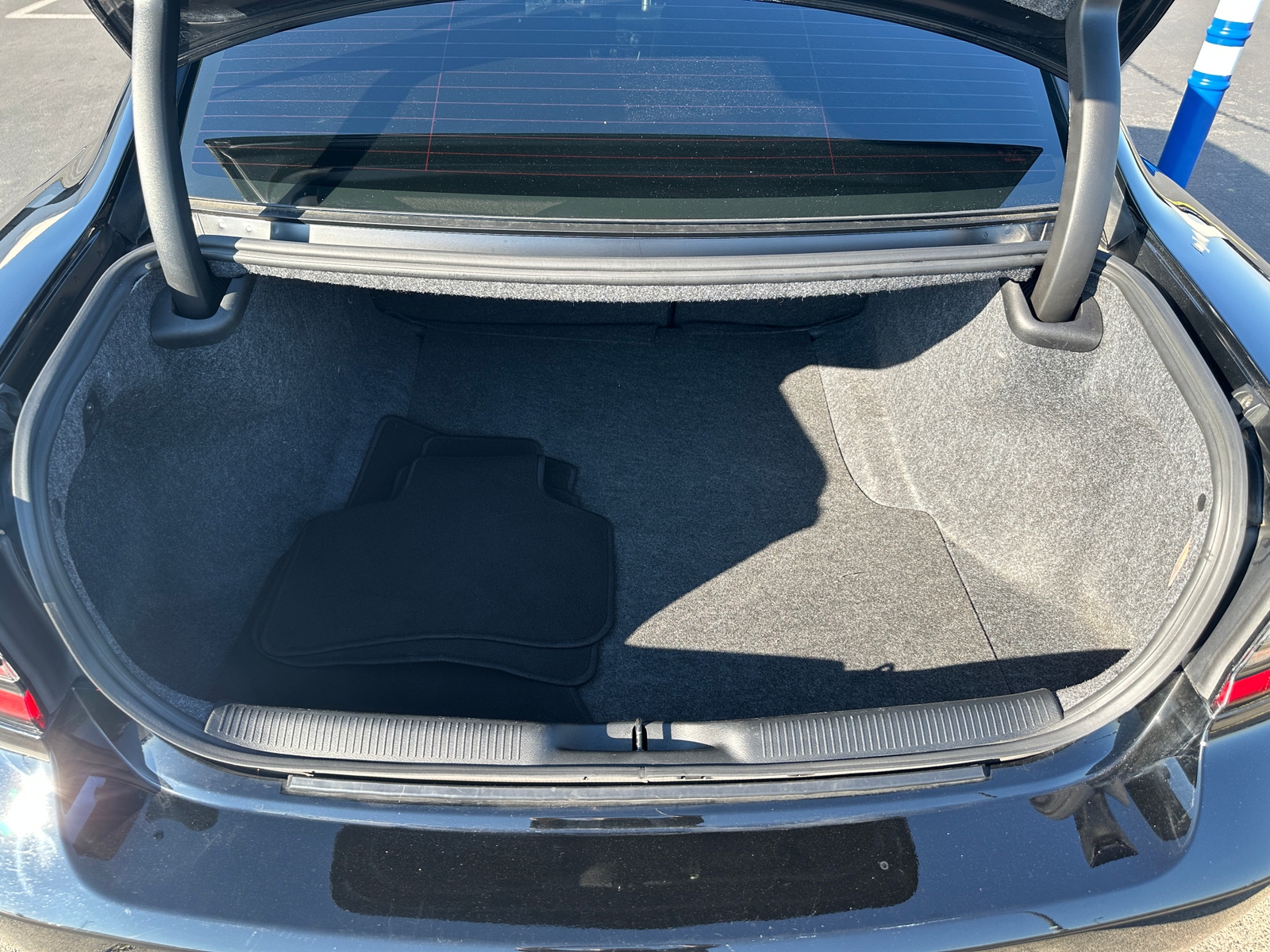 Thumbnail: 2022 Dodge Charger - 7