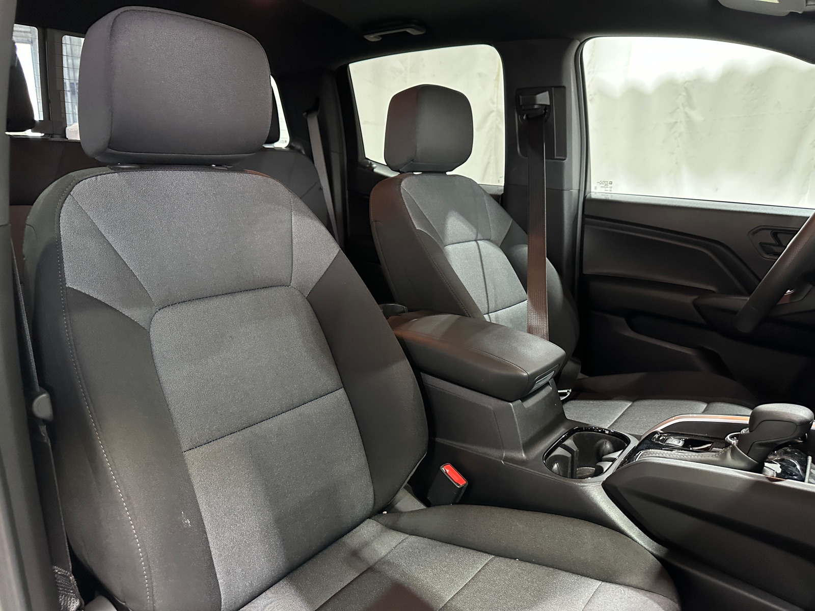 Thumbnail: 2025 Chevrolet Colorado - 2