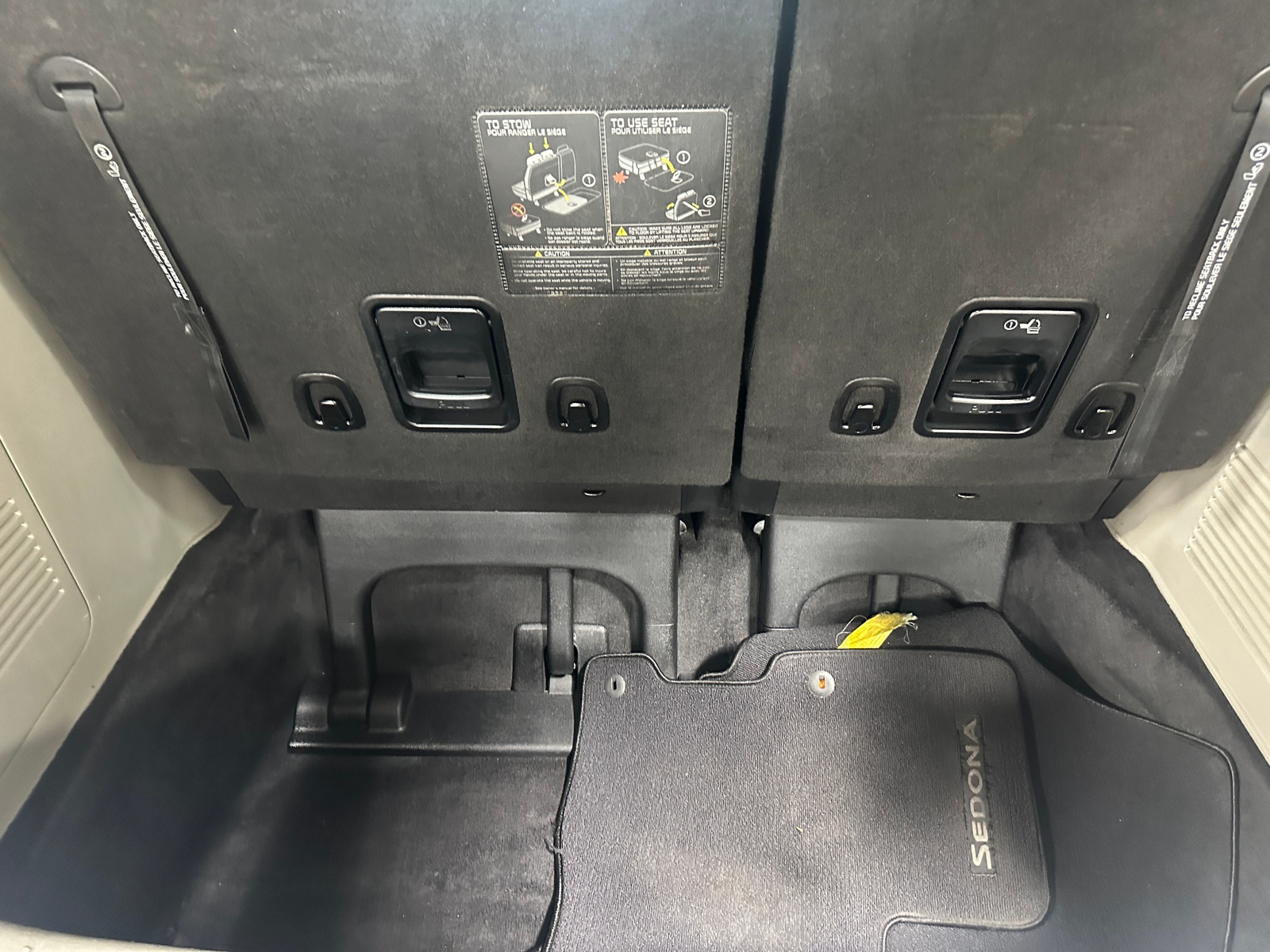 Thumbnail: 2021 Kia Sedona - 6