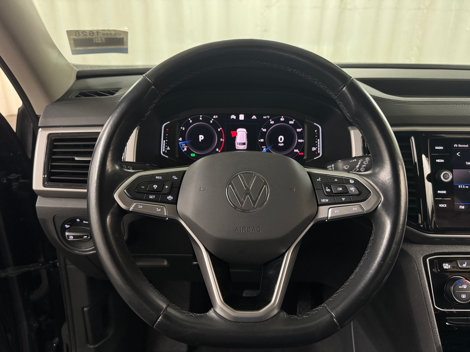 Thumbnail: 2021 Volkswagen Atlas - 4