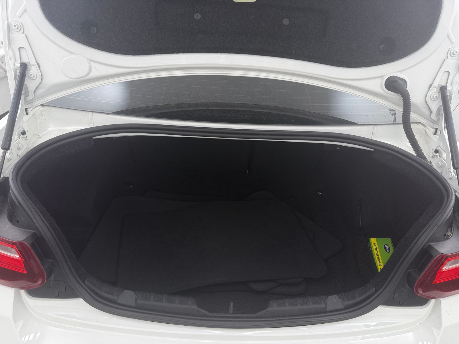 Thumbnail: 2016 BMW 2 Series - 4