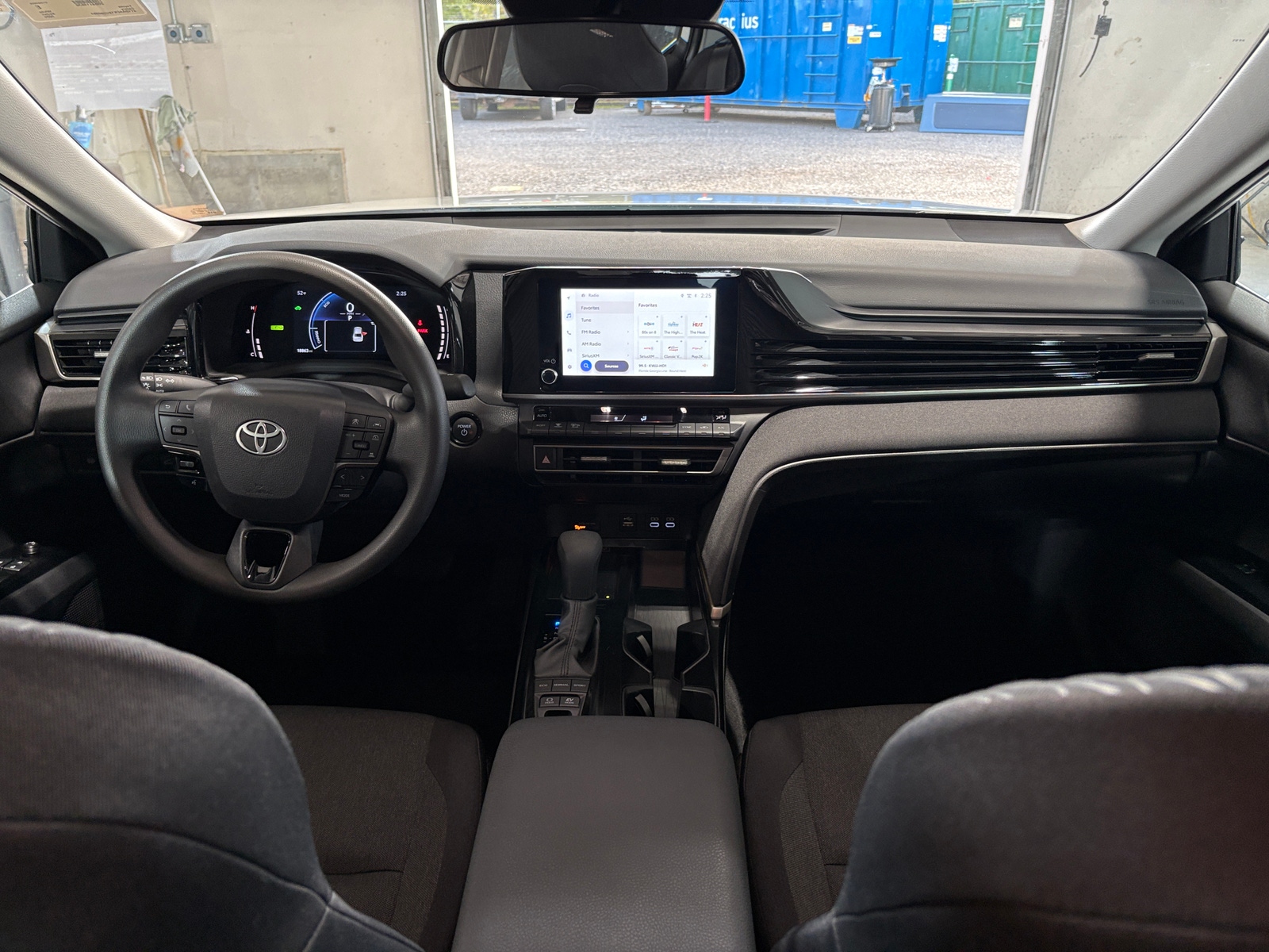 Thumbnail: 2025 Toyota Camry - 3